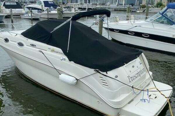 2004 Sea Ray 240 Sundancer