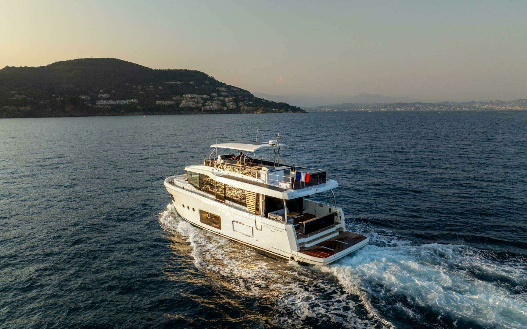 2026 Beneteau Swift Trawler - Image 5
