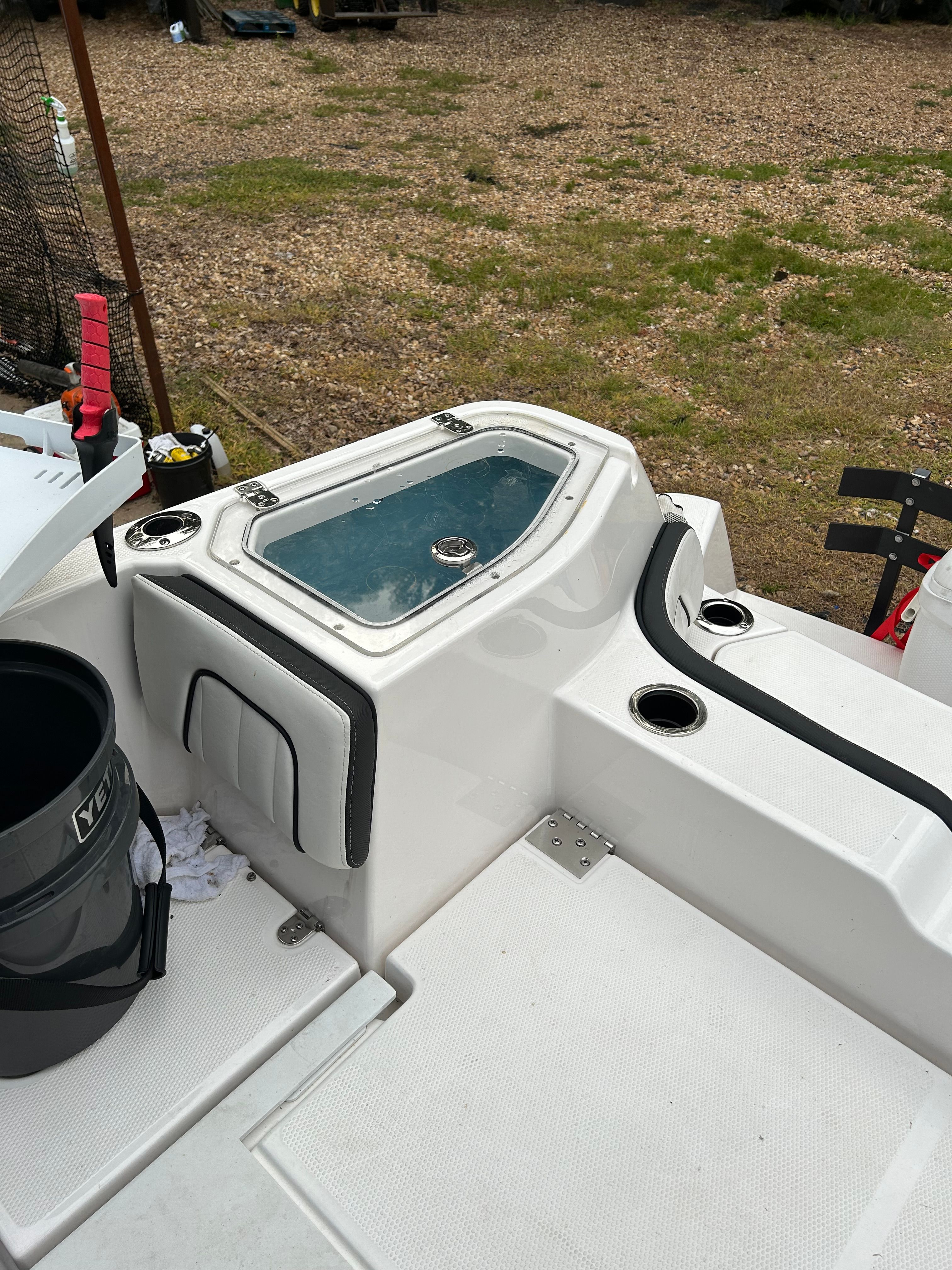 2023 Yamaha Boats 252 FSH Sport - 6