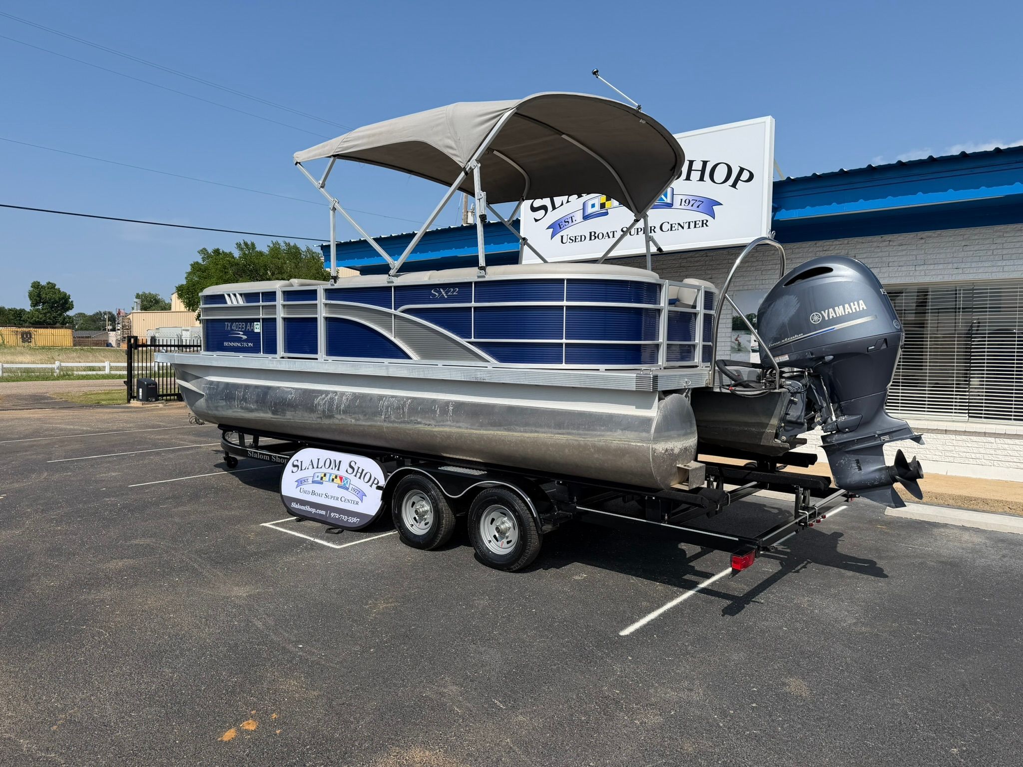 2022 BENNINGTON 22 SXSRC - Image 3