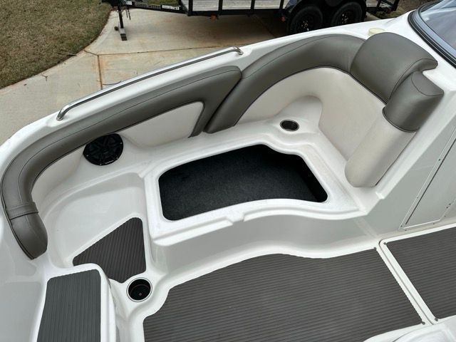 2012 Yamaha Boats 242 Limited - 13