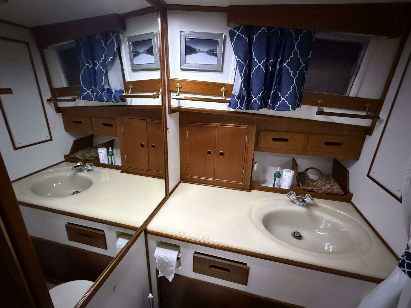 1991 Grand Banks 42 Classic - Image 71