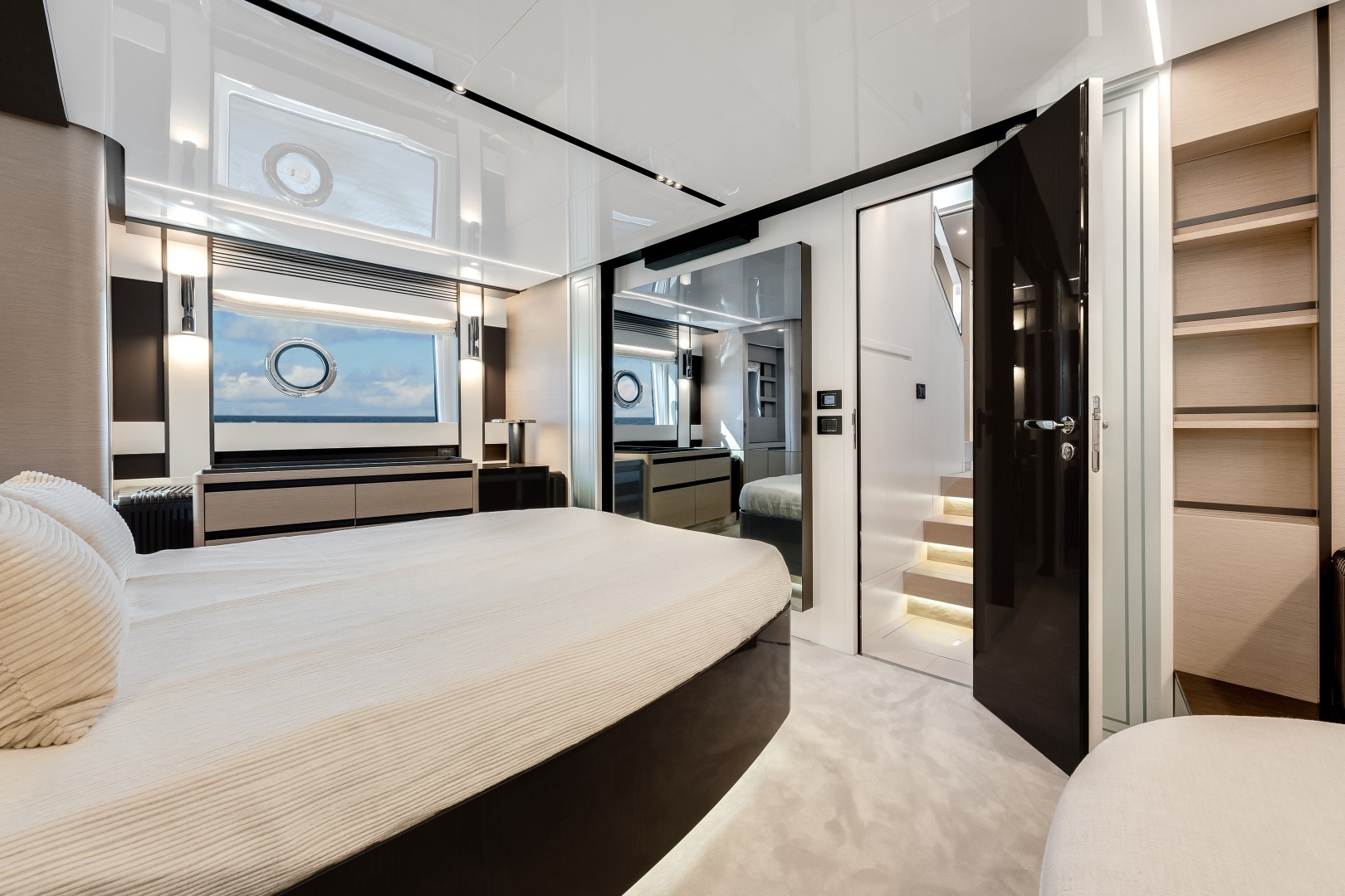 2024 Azimut S8 - Image 50