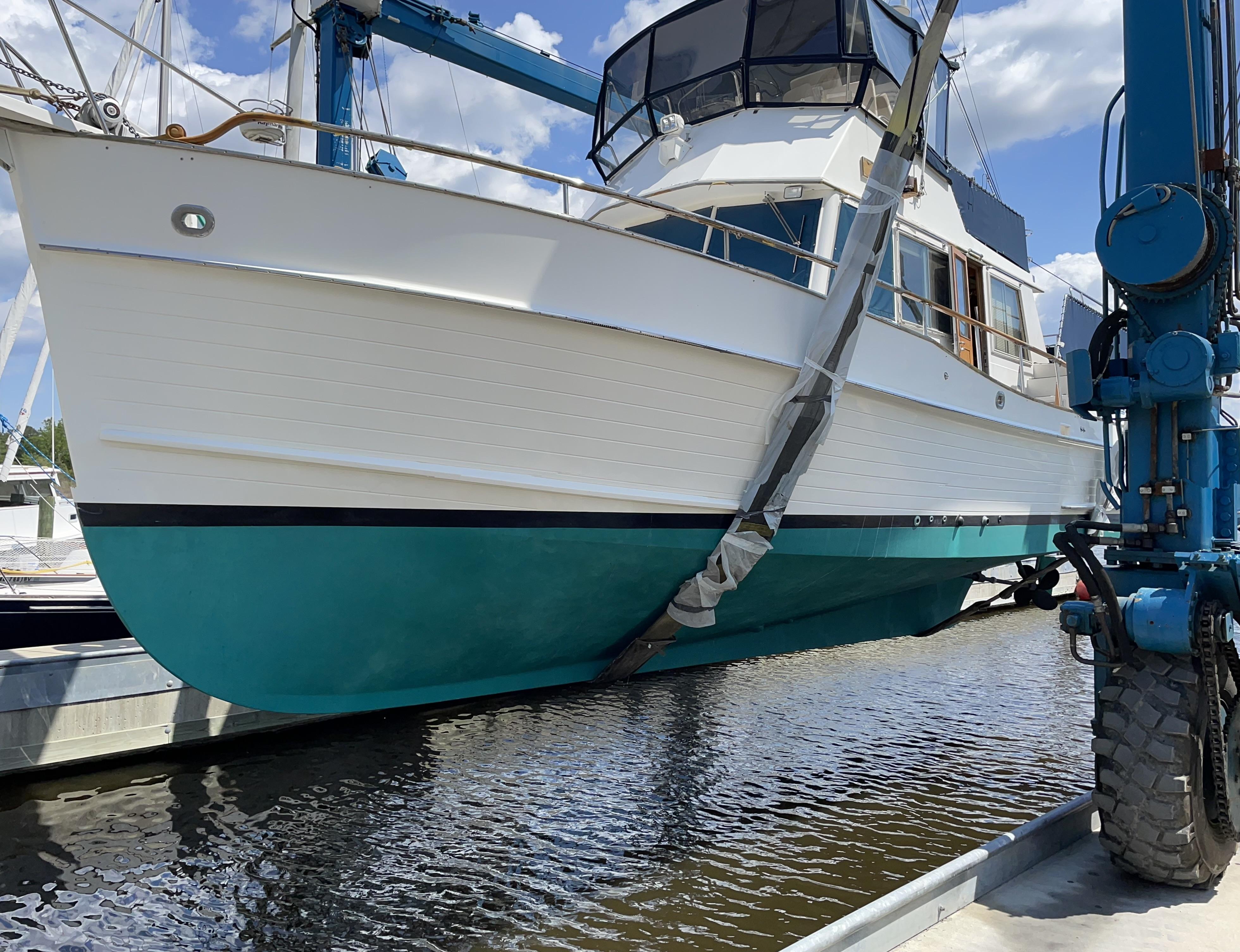 1999 Grand Banks 42 Motoryacht