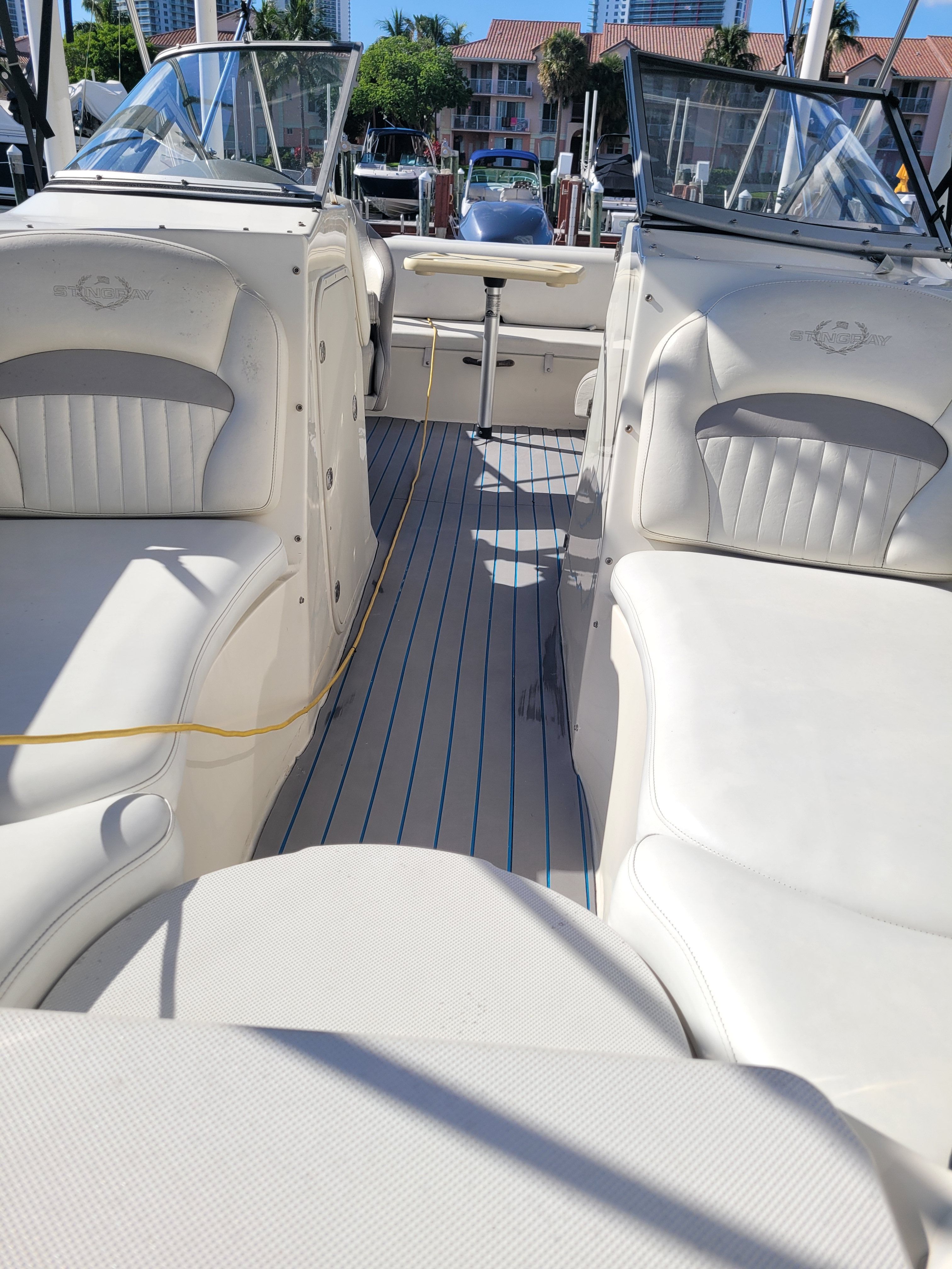 2013 Stingray 234 LR - 2