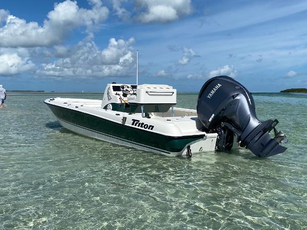2004 Triton Light tackle series - 3