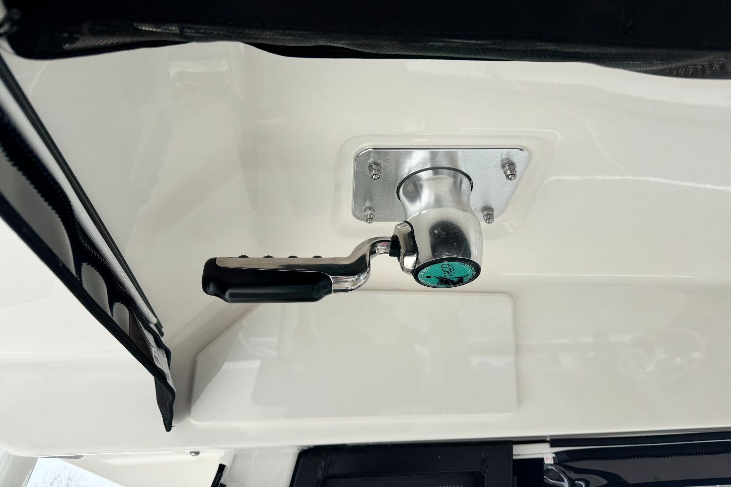 2026 Boston Whaler 325 Conquest - 56