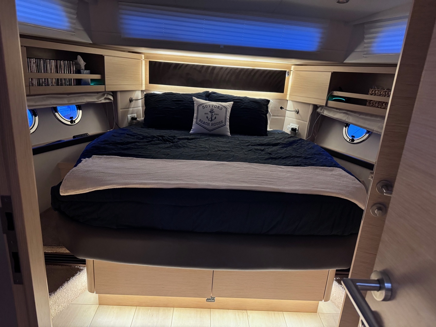2019 Greenline 48 Coupe Hybrid - Image 45
