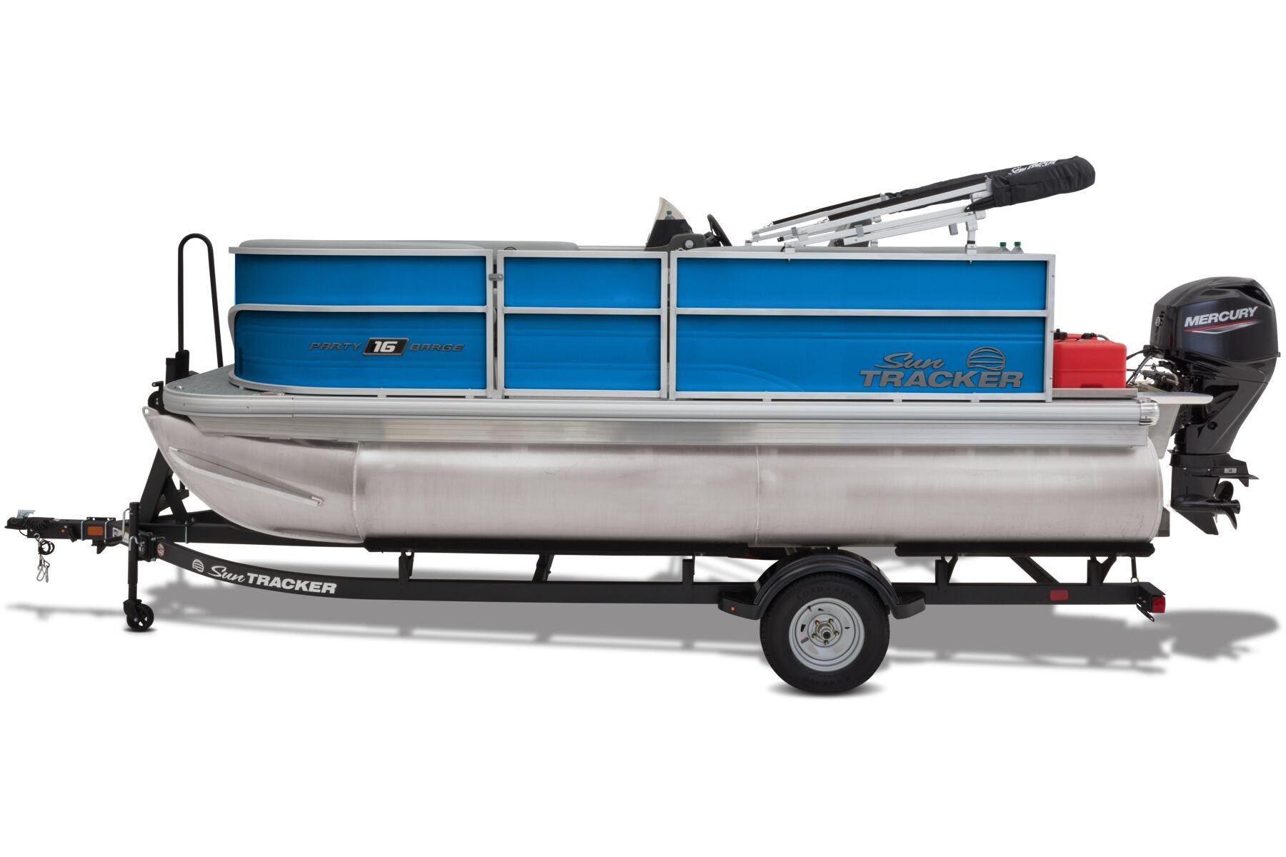 2026 Sun Tracker Party Barge 16 DLX - 28