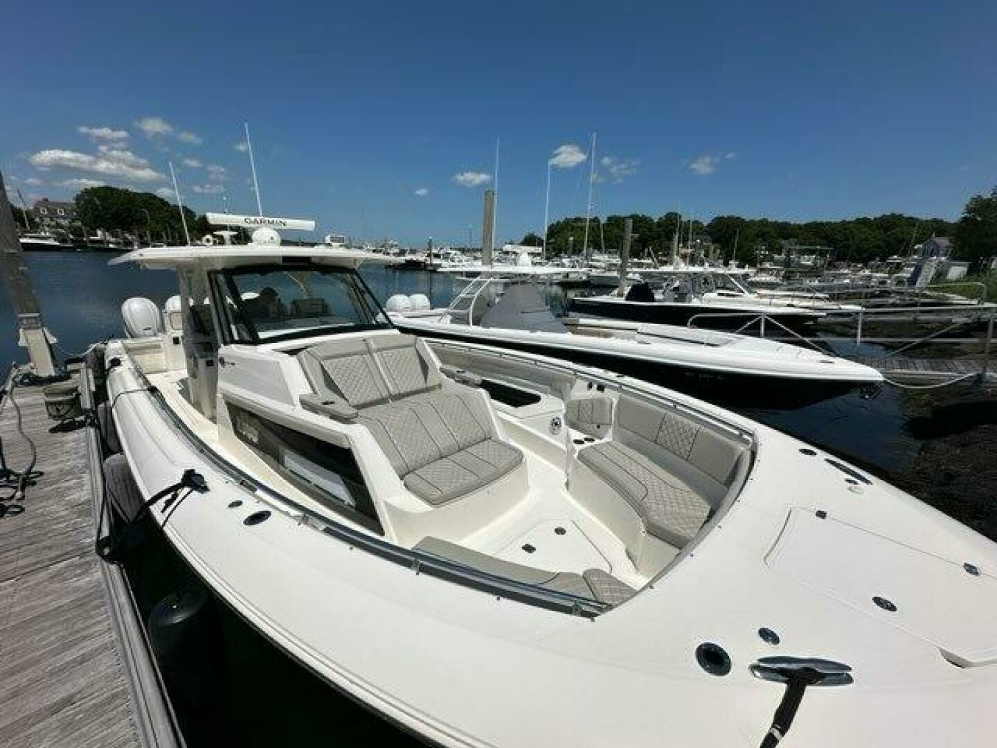 2021 Pursuit 428 Sport - Image 24