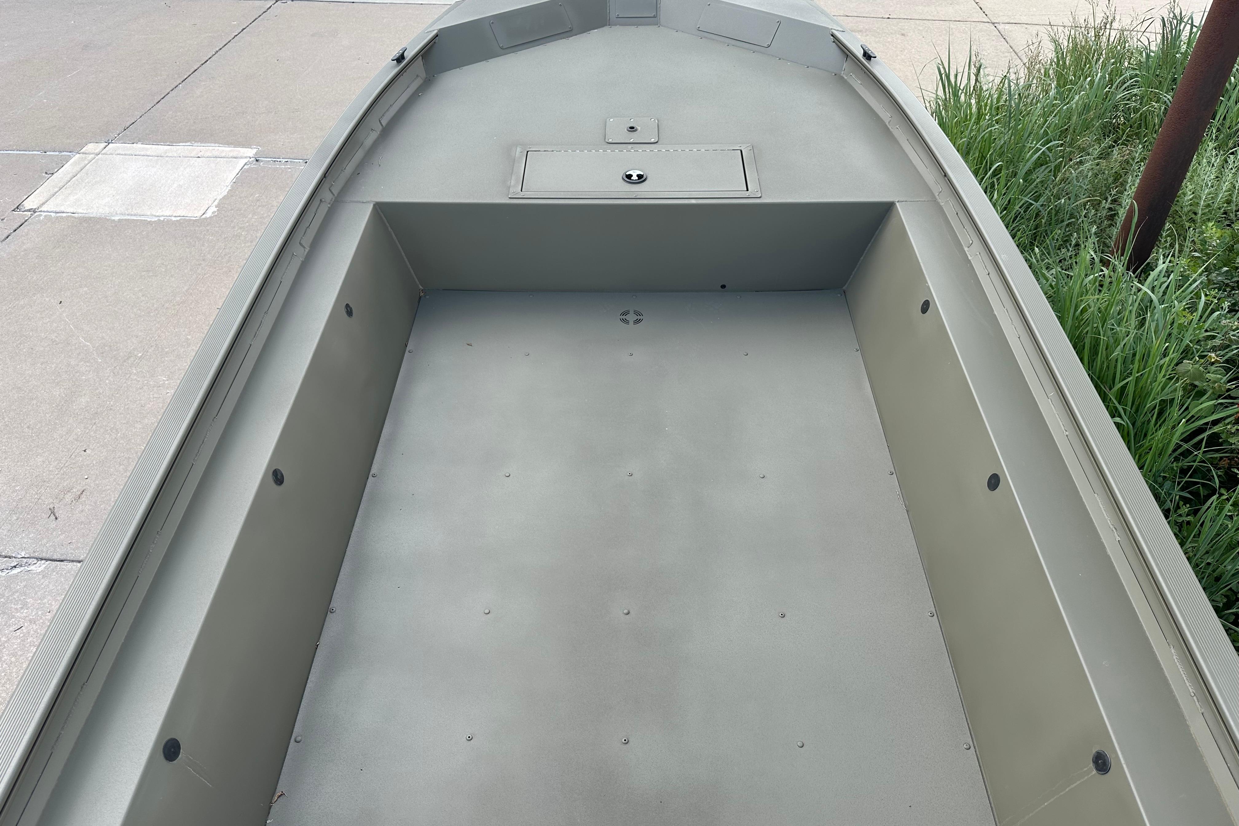 2026 Tracker Grizzly 1754 Utility boat interior, showcasing spacious, durable design.