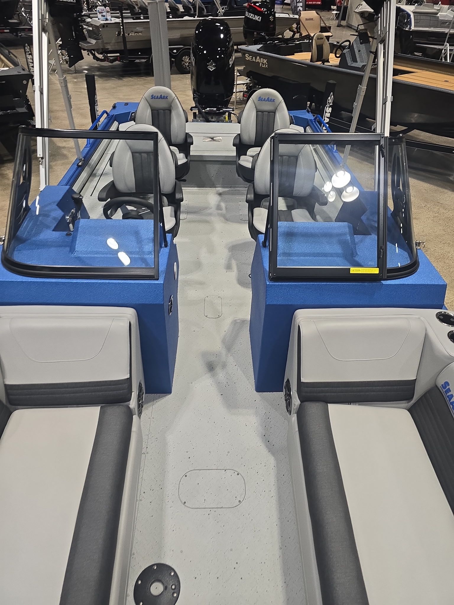 2025 SeaArk EasyCat - 4