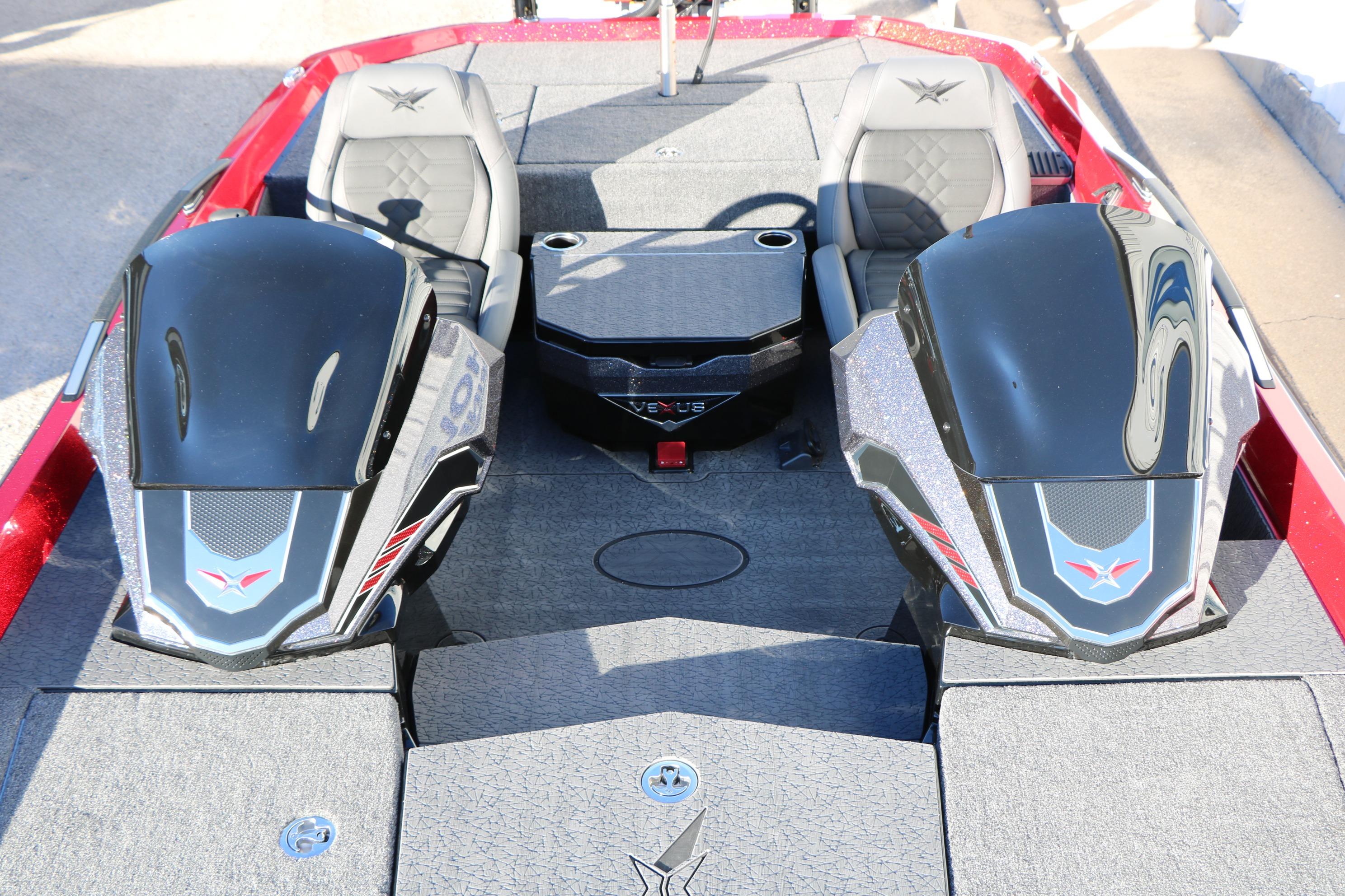 2026 Vexus VXs21 boat interior with dual seats and sleek design.