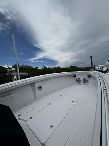 2023 Yellowfin 34 Offshore - 21