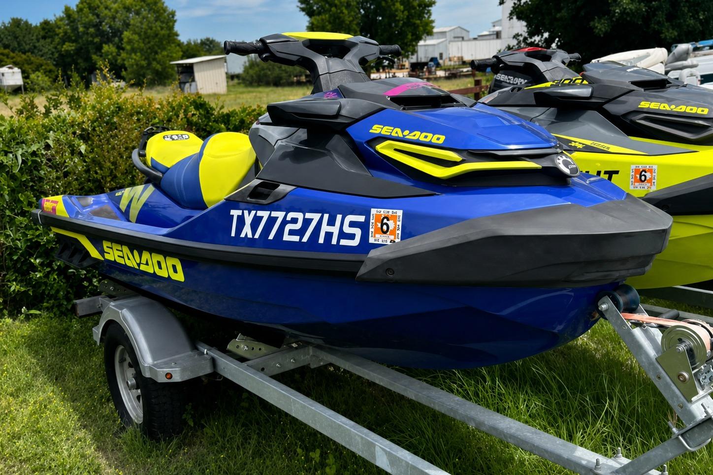 2019 Sea-Doo Wake Pro 230