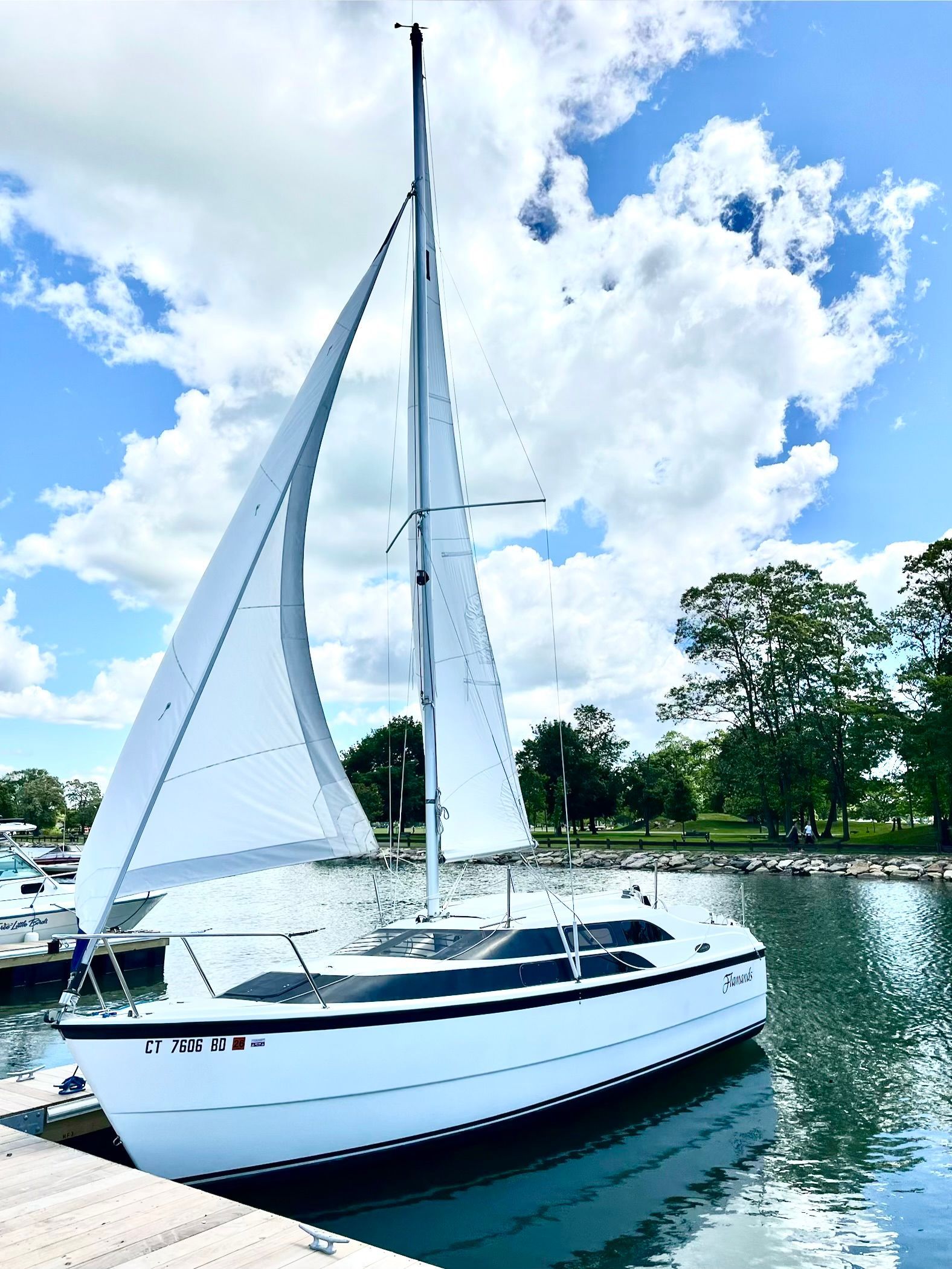 2004 MacGregor 26M