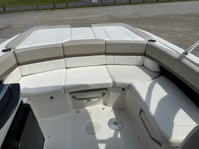 2011 Sea Ray SLX 250 - 5