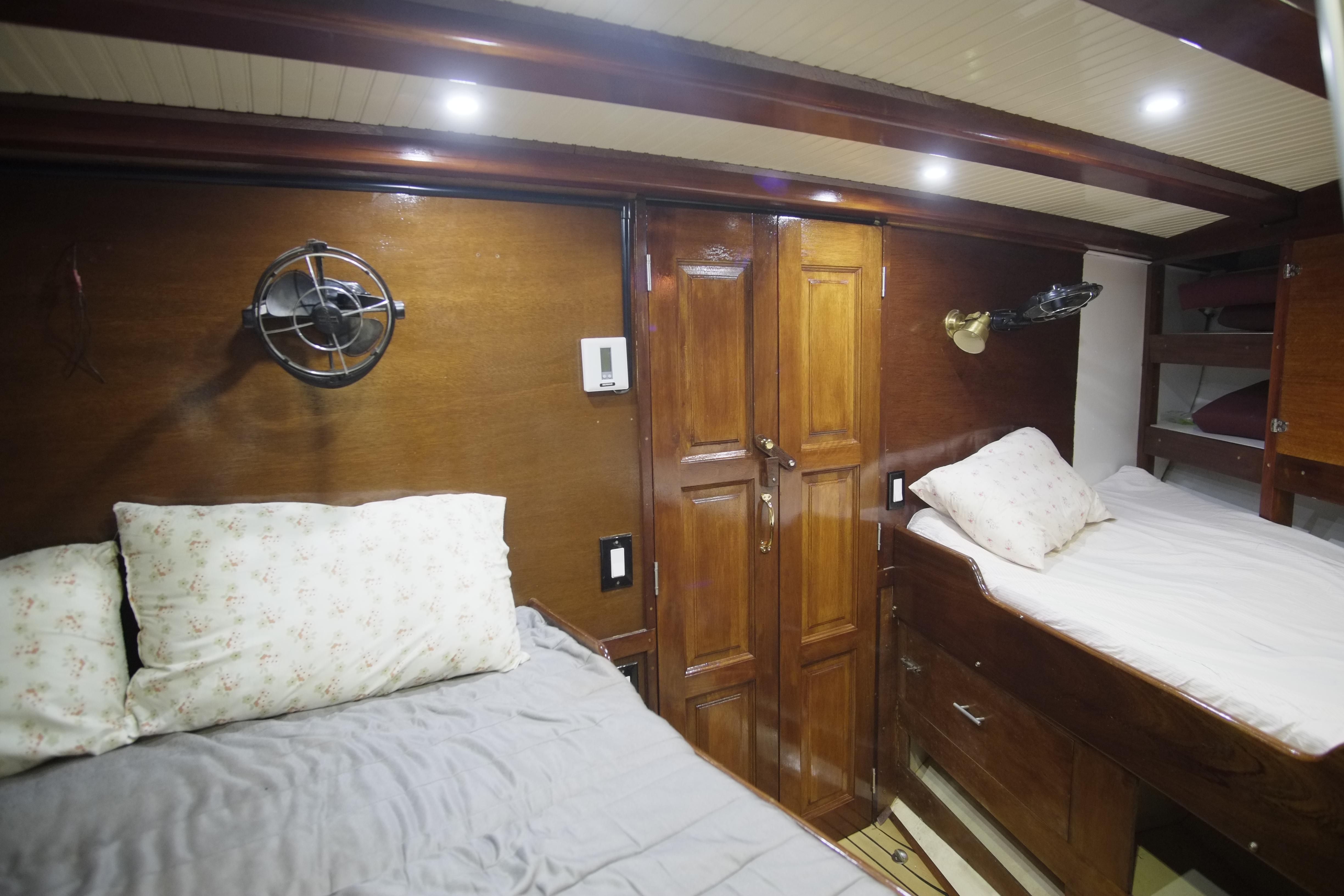 2006 Custom Bud Macintosh schooner - 70