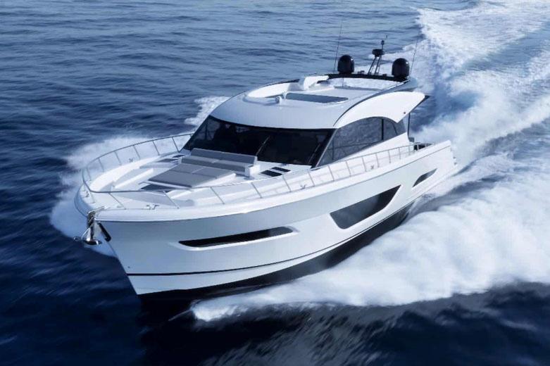 2027 Maritimo S75
