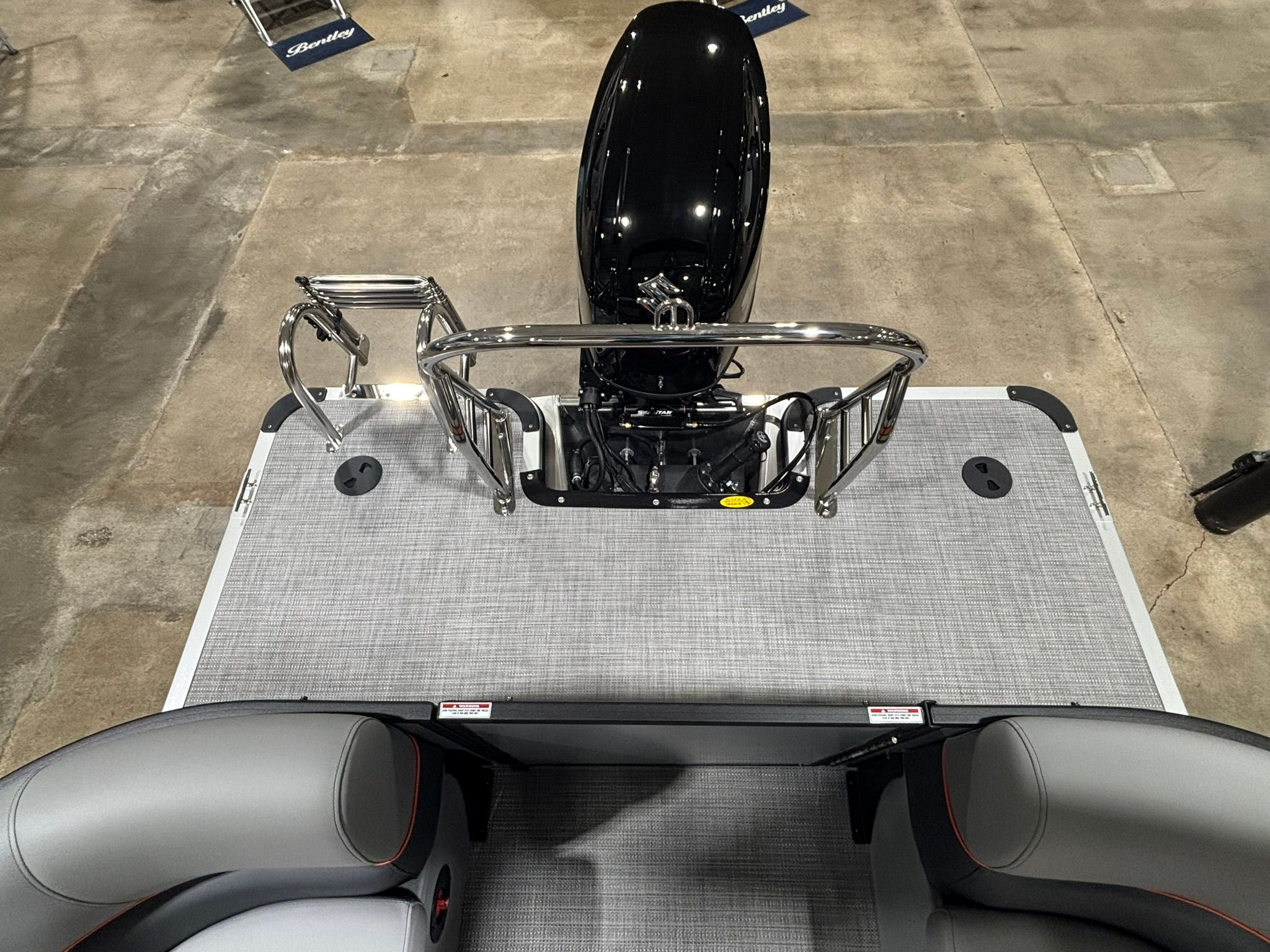 2027 Bentley Pontoons 223 Bolt - 32