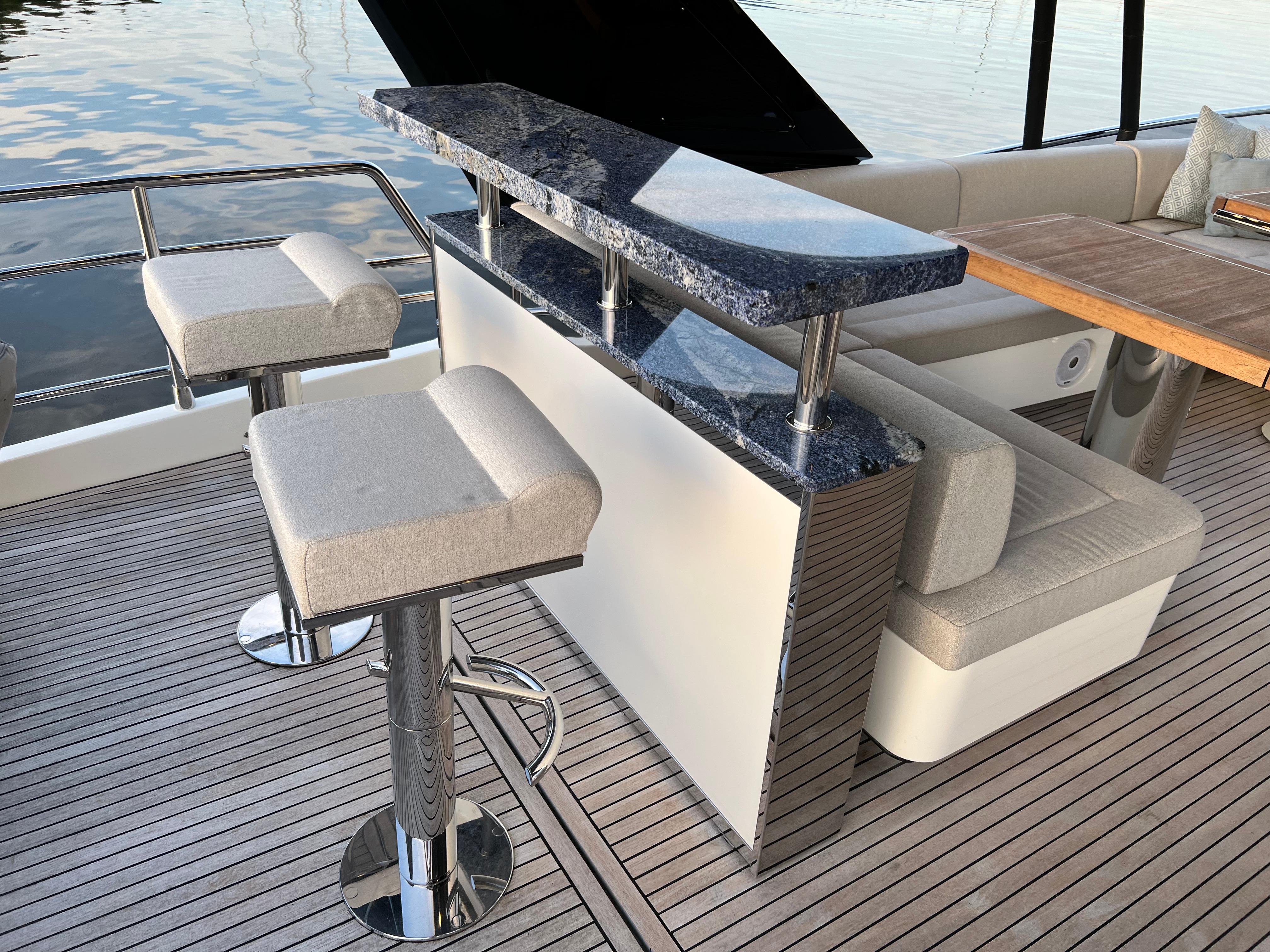 2020 Monte Carlo Yachts MCY 70 - 67