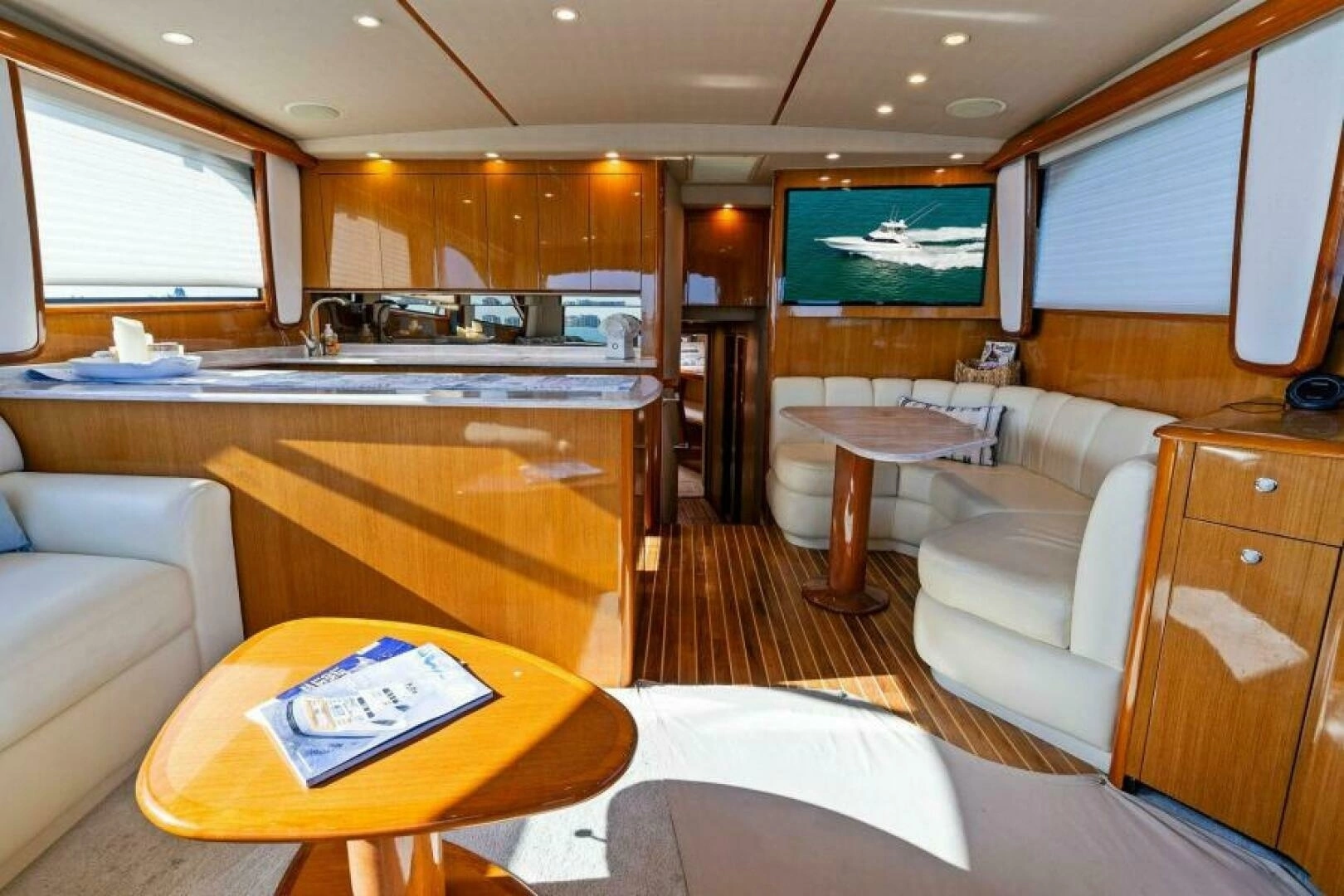 2003 Viking 48 Convertible - Image 28