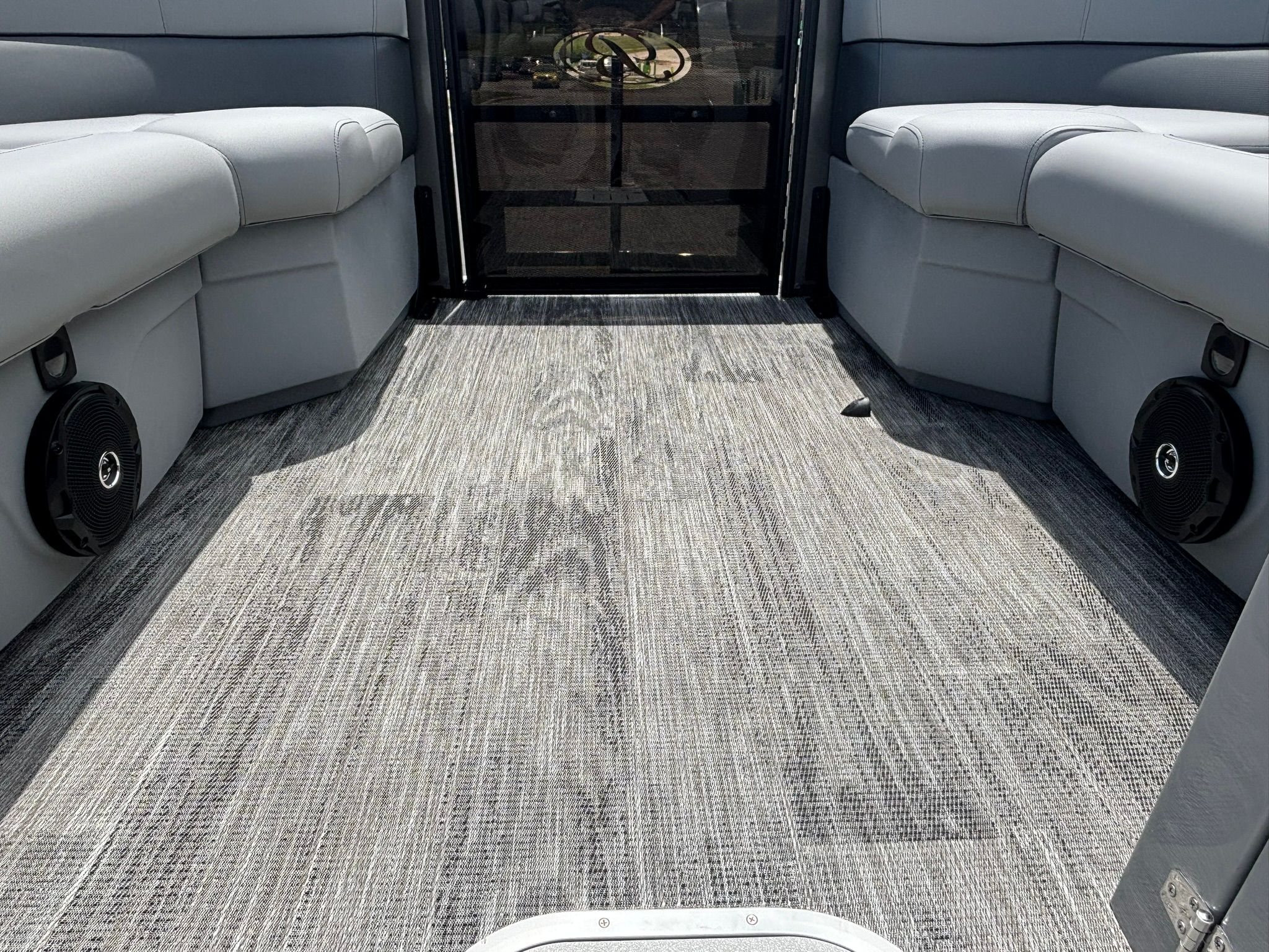 2027 Bentley Pontoons 223 LEGACY QSB - 34