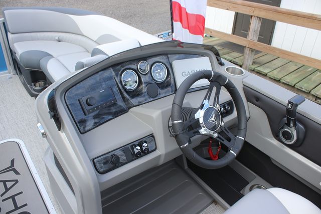 2025 Tahoe LTZ - 23 FT Cruise Rear Bench - 5