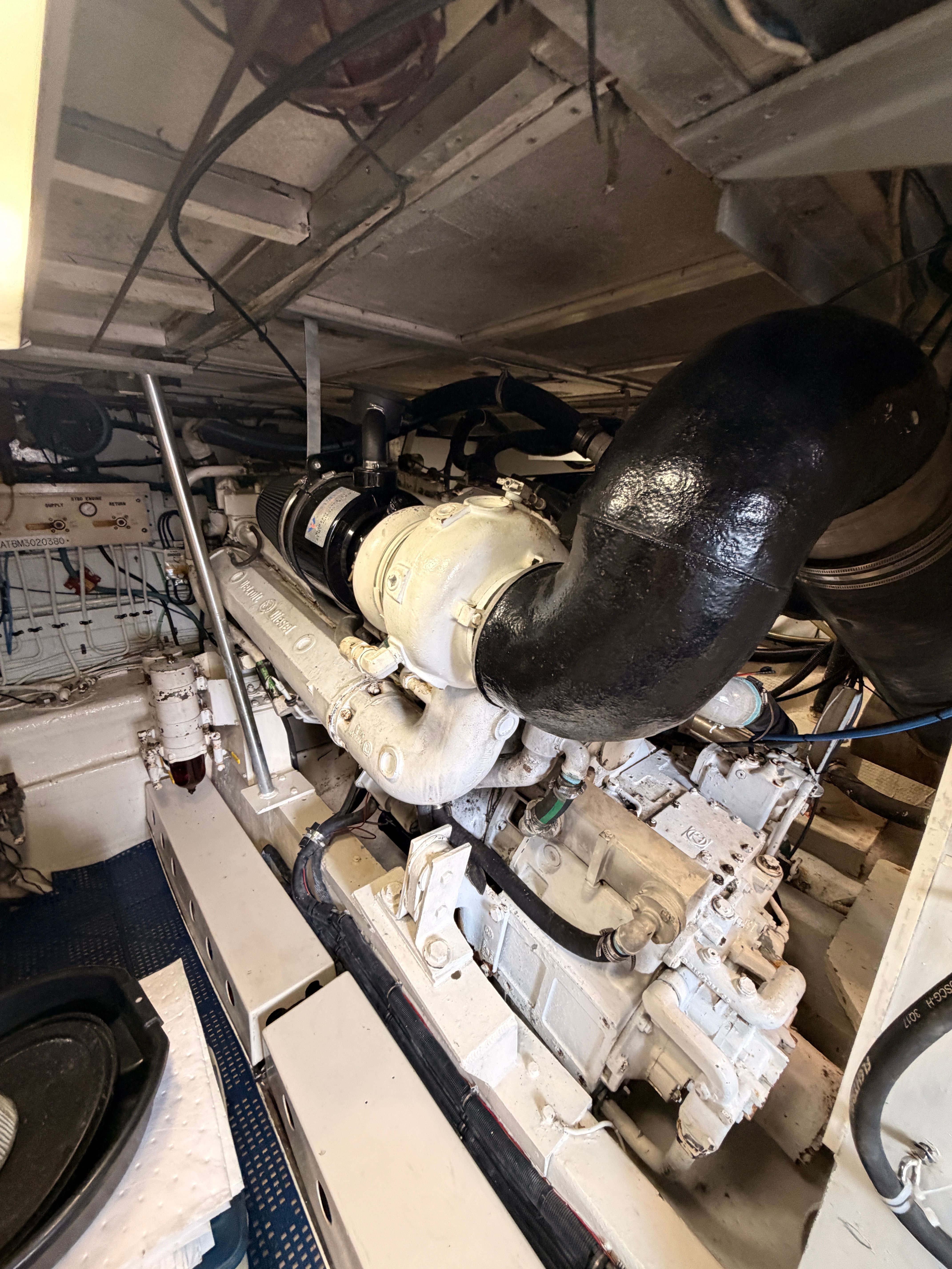1980 Hatteras 55 Convertable - 39