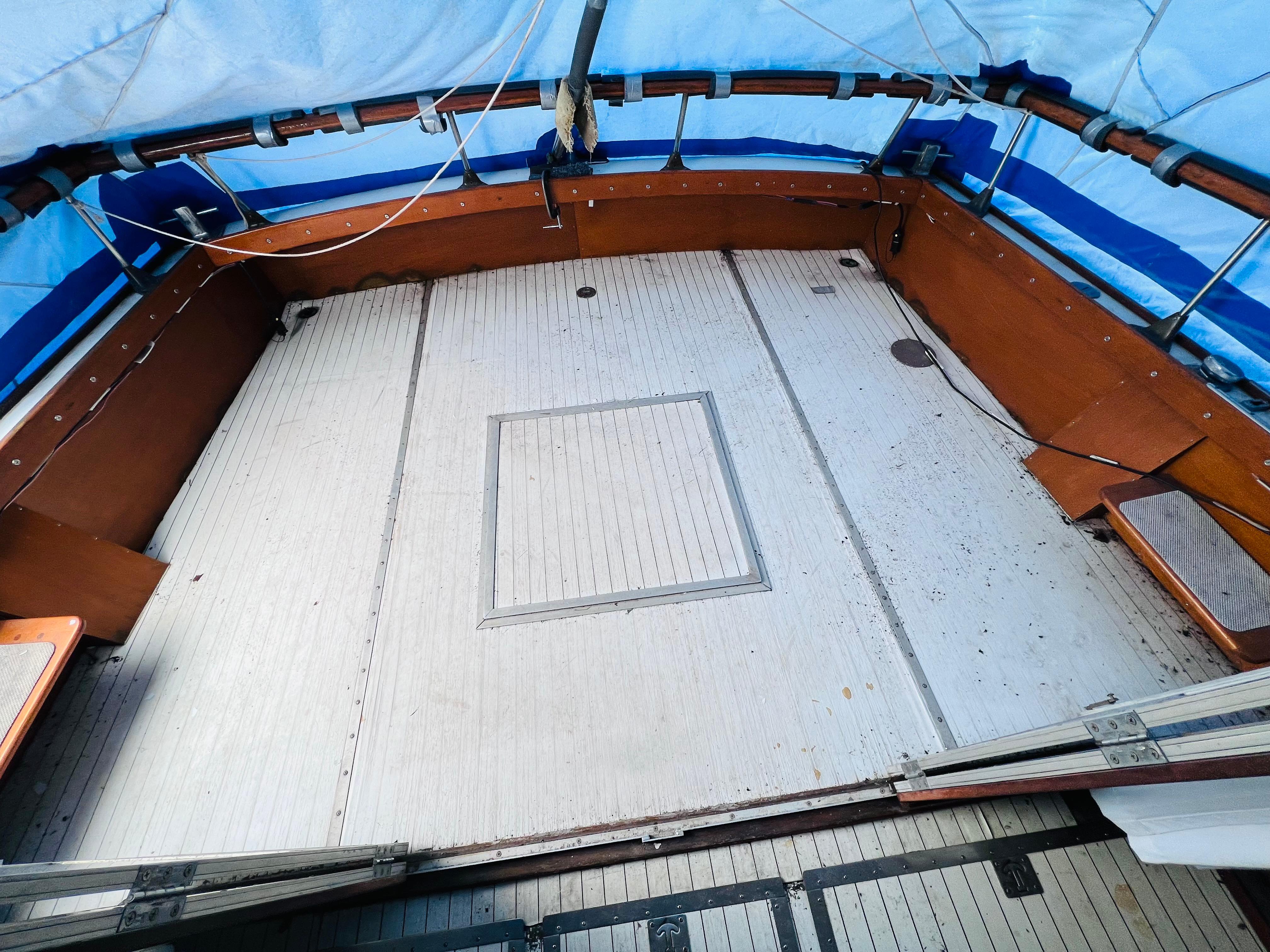 1962 Chris-Craft Roamer - 6