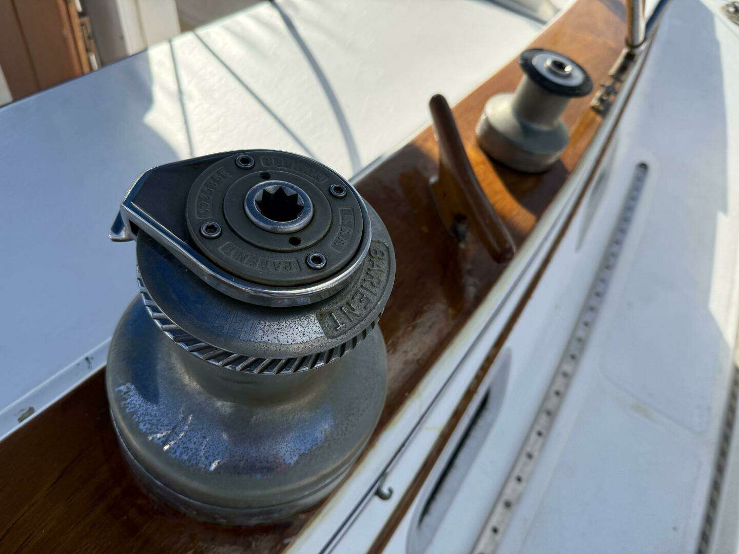 1985 Endeavour 42 - Image 71