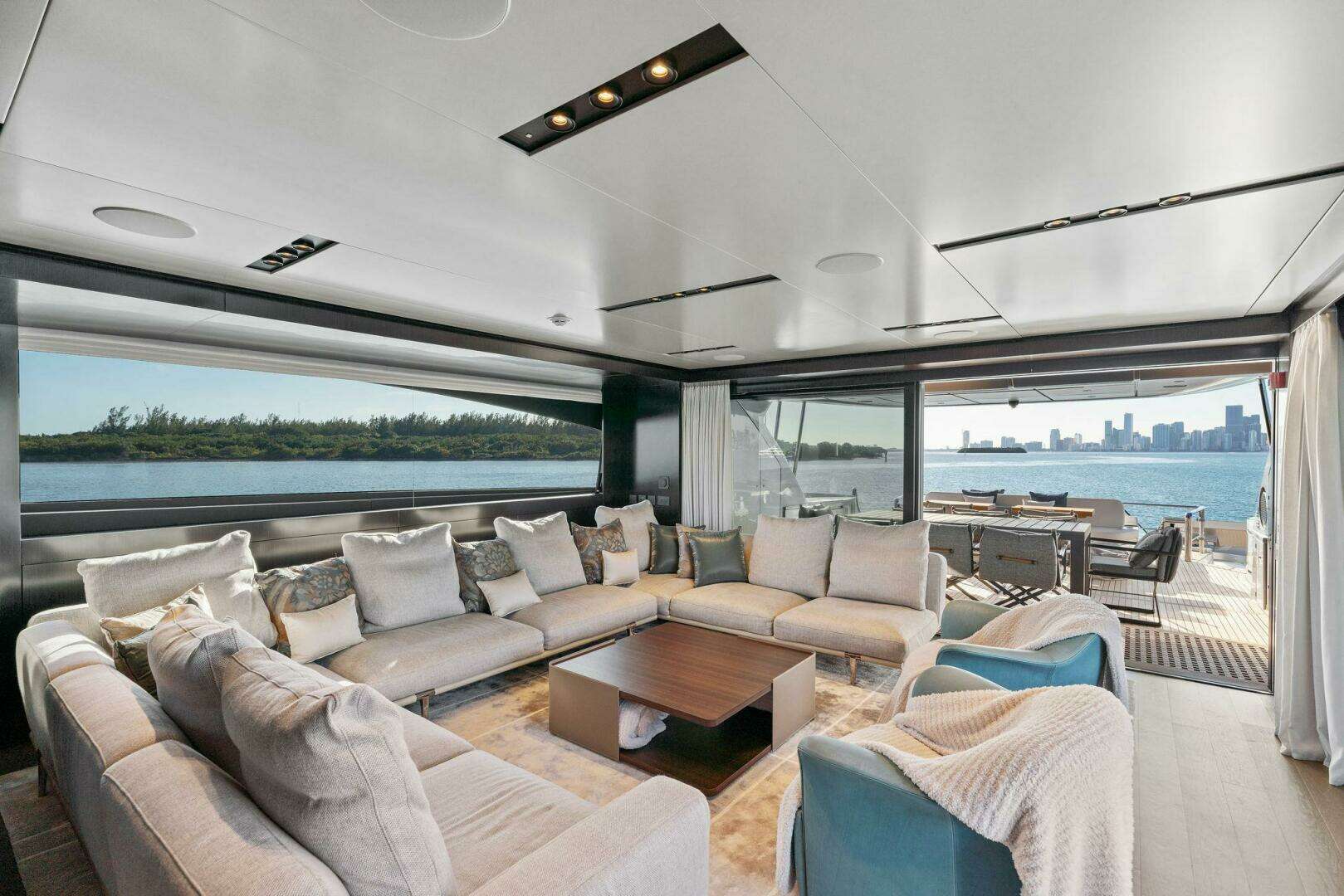 2023 Pershing GTX Motoryacht - Image 56