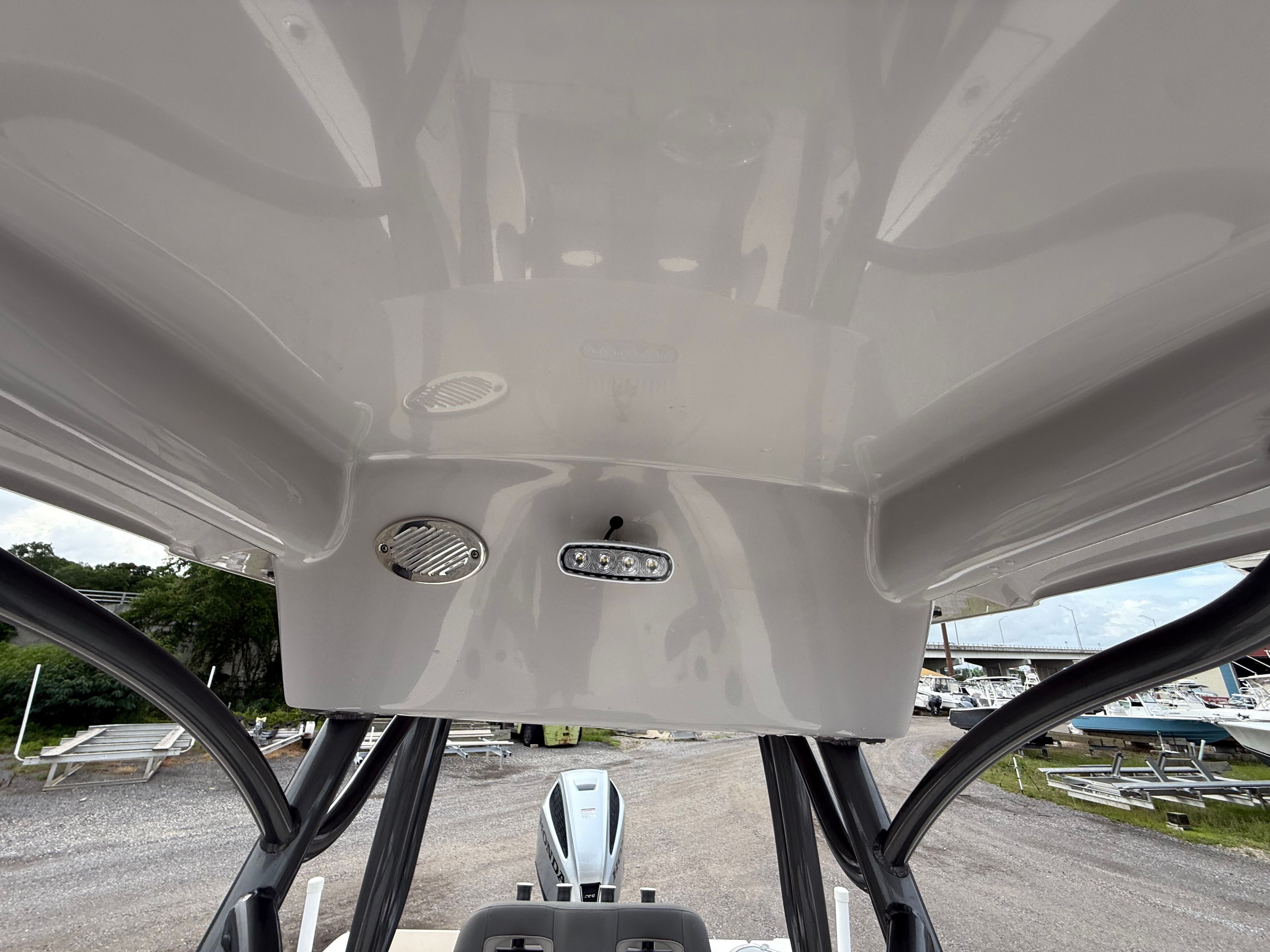 2022 SEA BORN LX 22 - Image 23