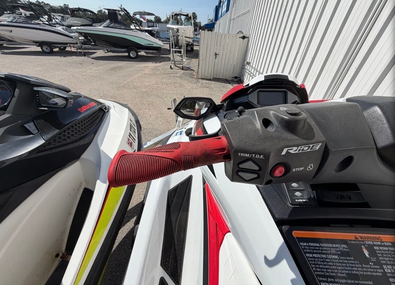 2014 SEA-DOO WAKE 215 - Image 6
