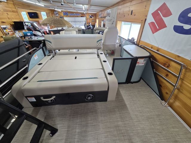 2026 Crest Conquest 230 SLS Tri-Toon 200hp, Trailer and Exten - 27