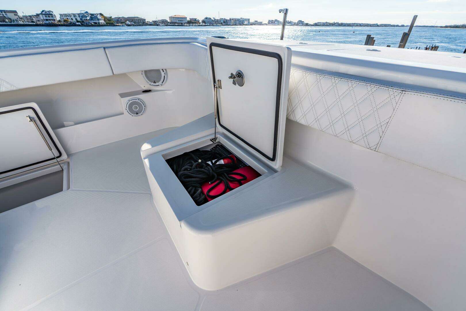 2025 Front Runner 43 Catamaran - Image 57