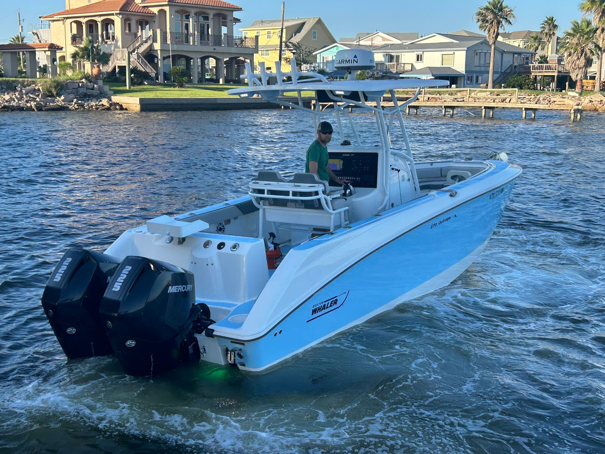 2003 Boston Whaler 270 Outrage - 10