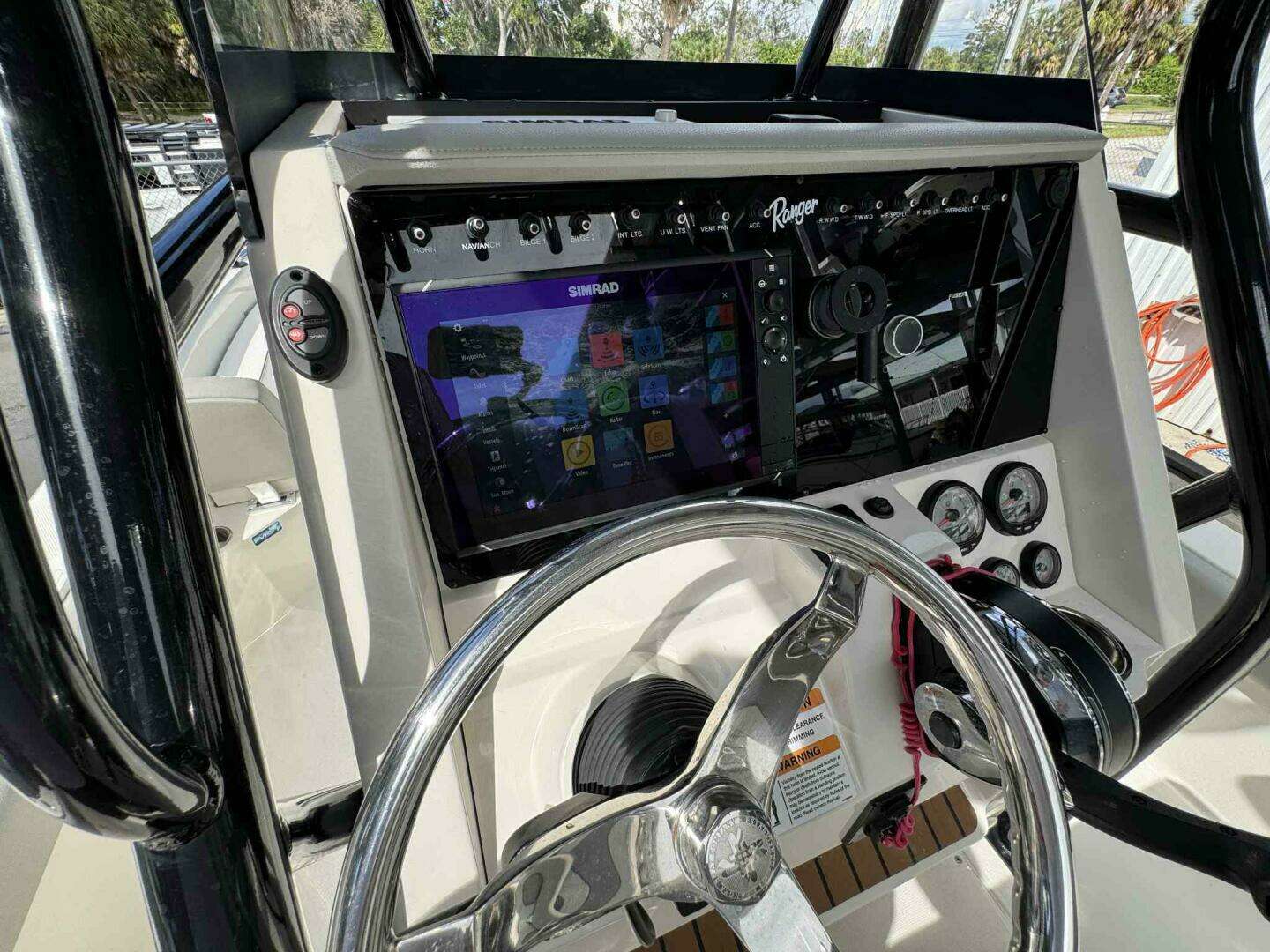 2020 Ranger 2360 Bay Boat - Image 17