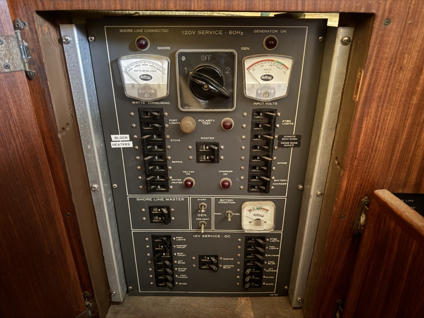1979 Hatteras — - Image 22