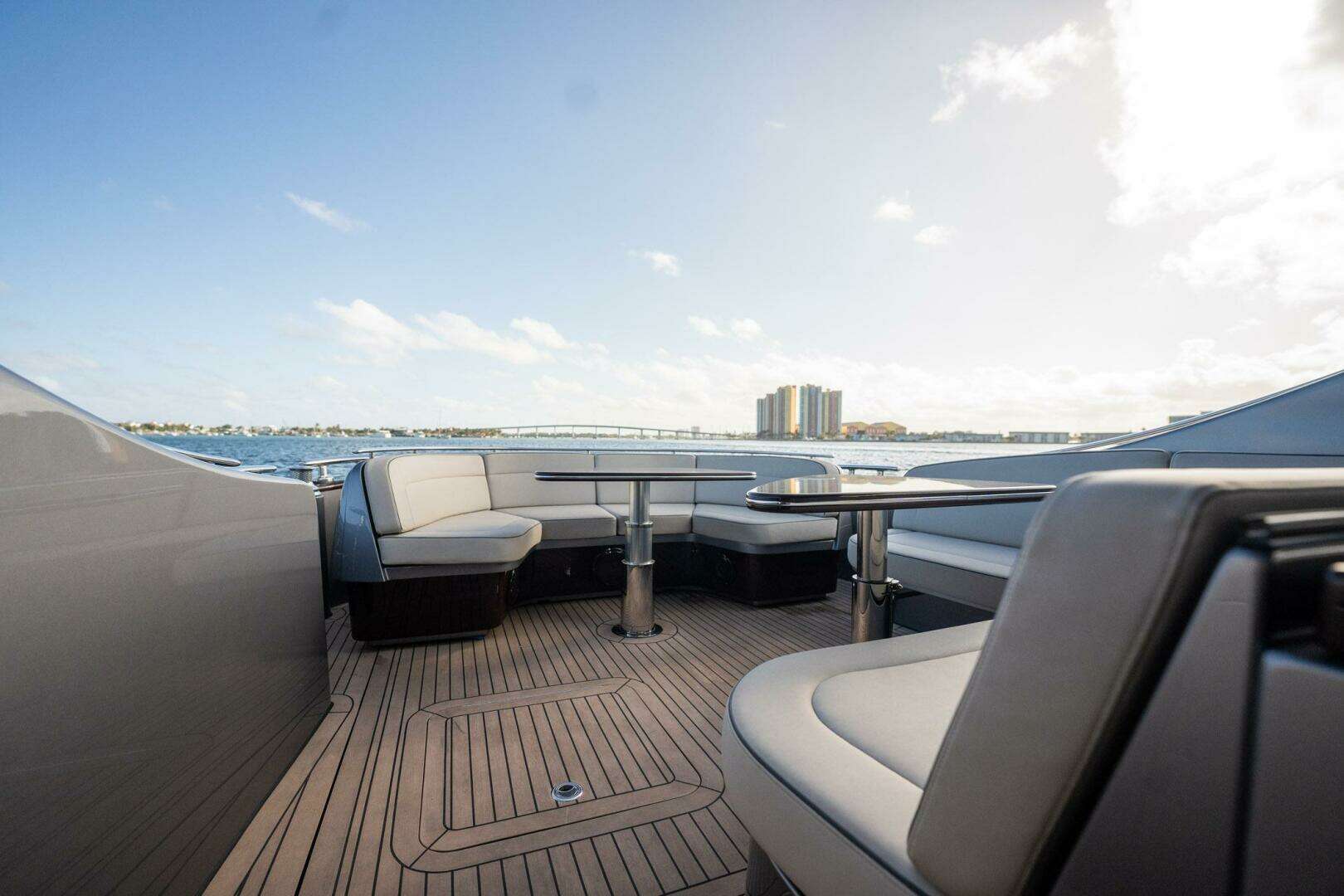 2025 Zeelander Z5 - Image 21