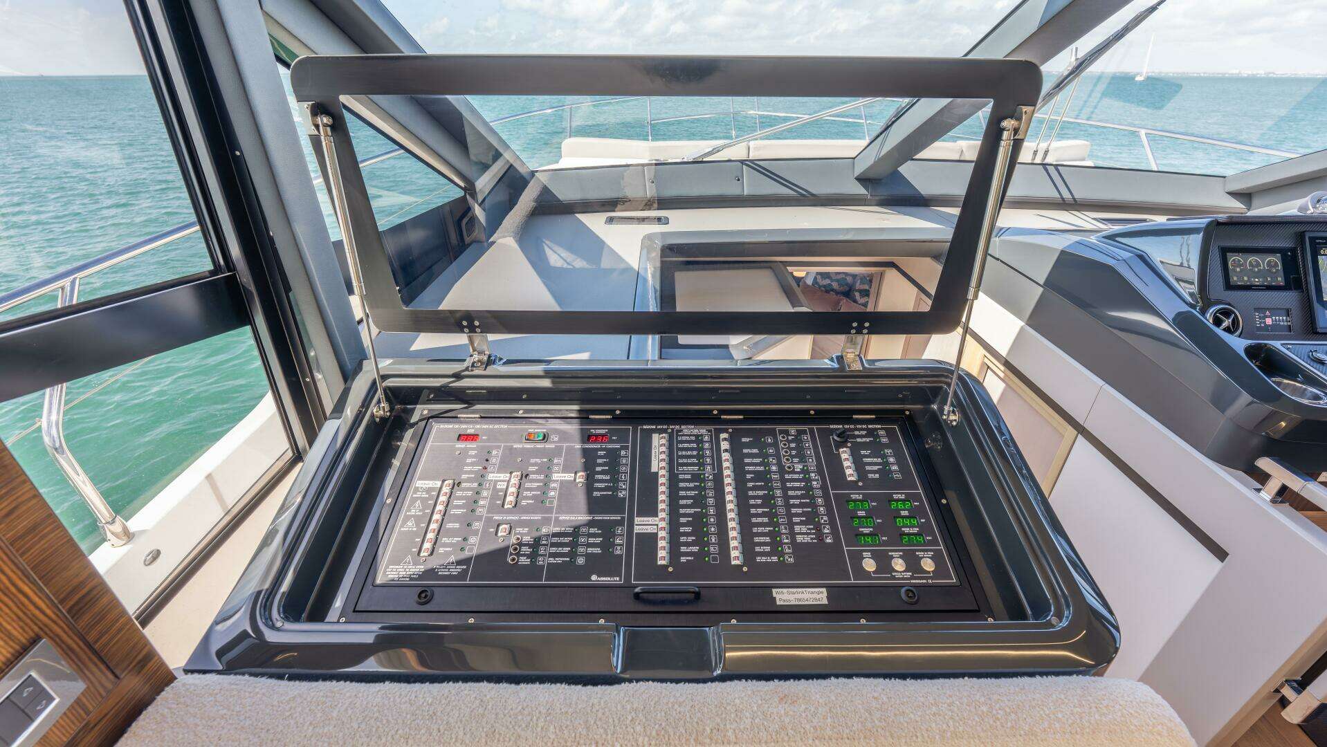 2019 Absolute 58 Fly - Image 26