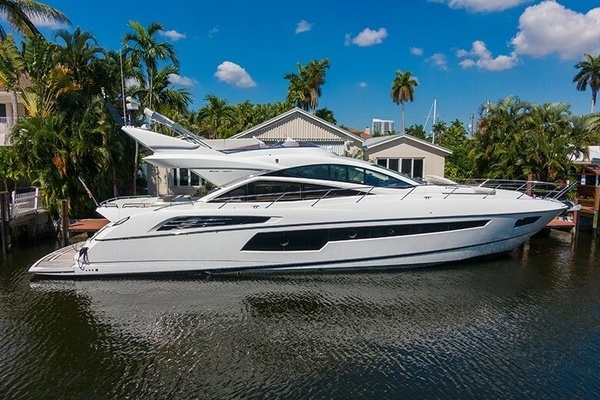 2015 Sunseeker Sport Yacht 68