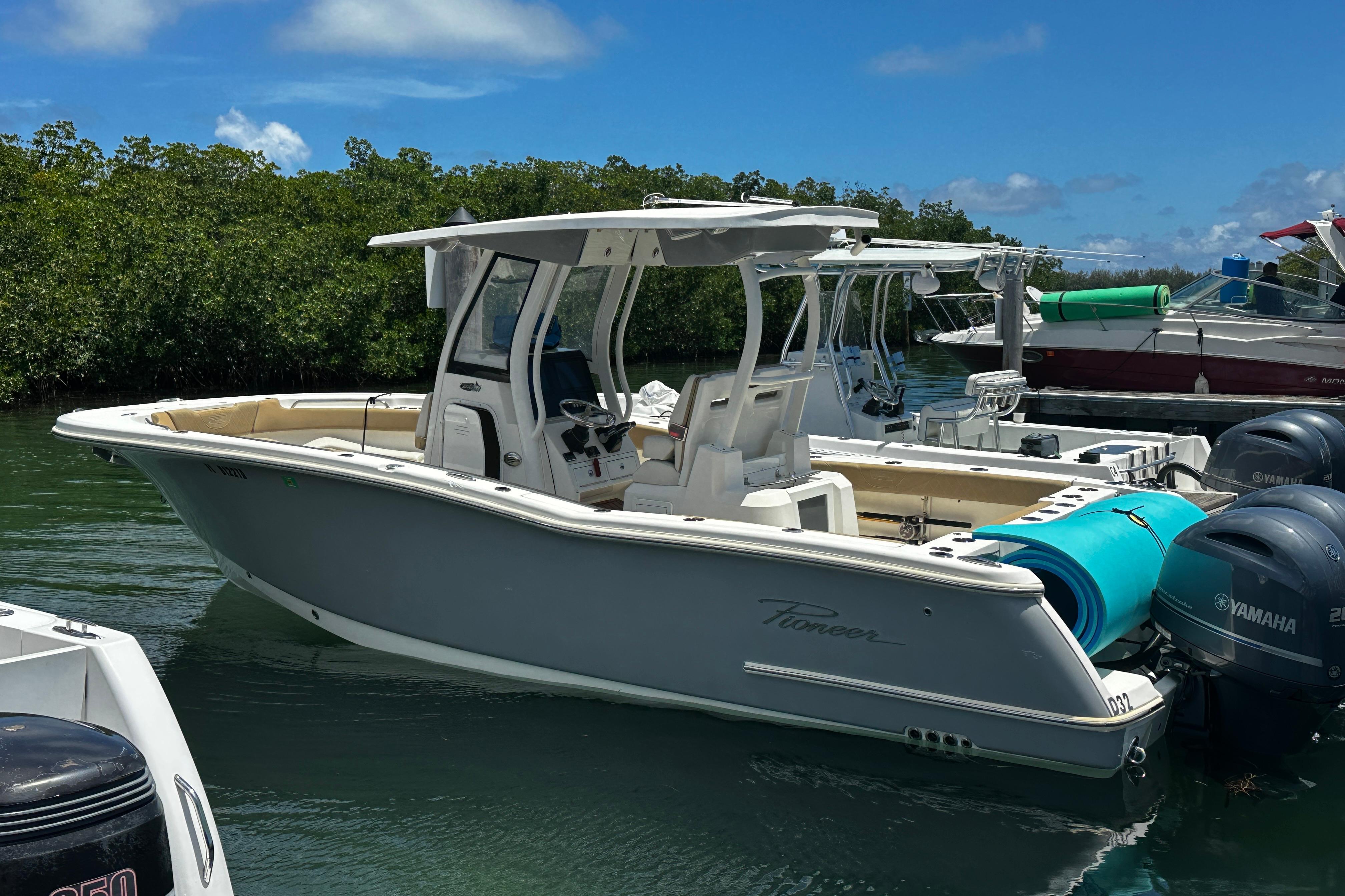 2019 Pioneer 266 Pelagic