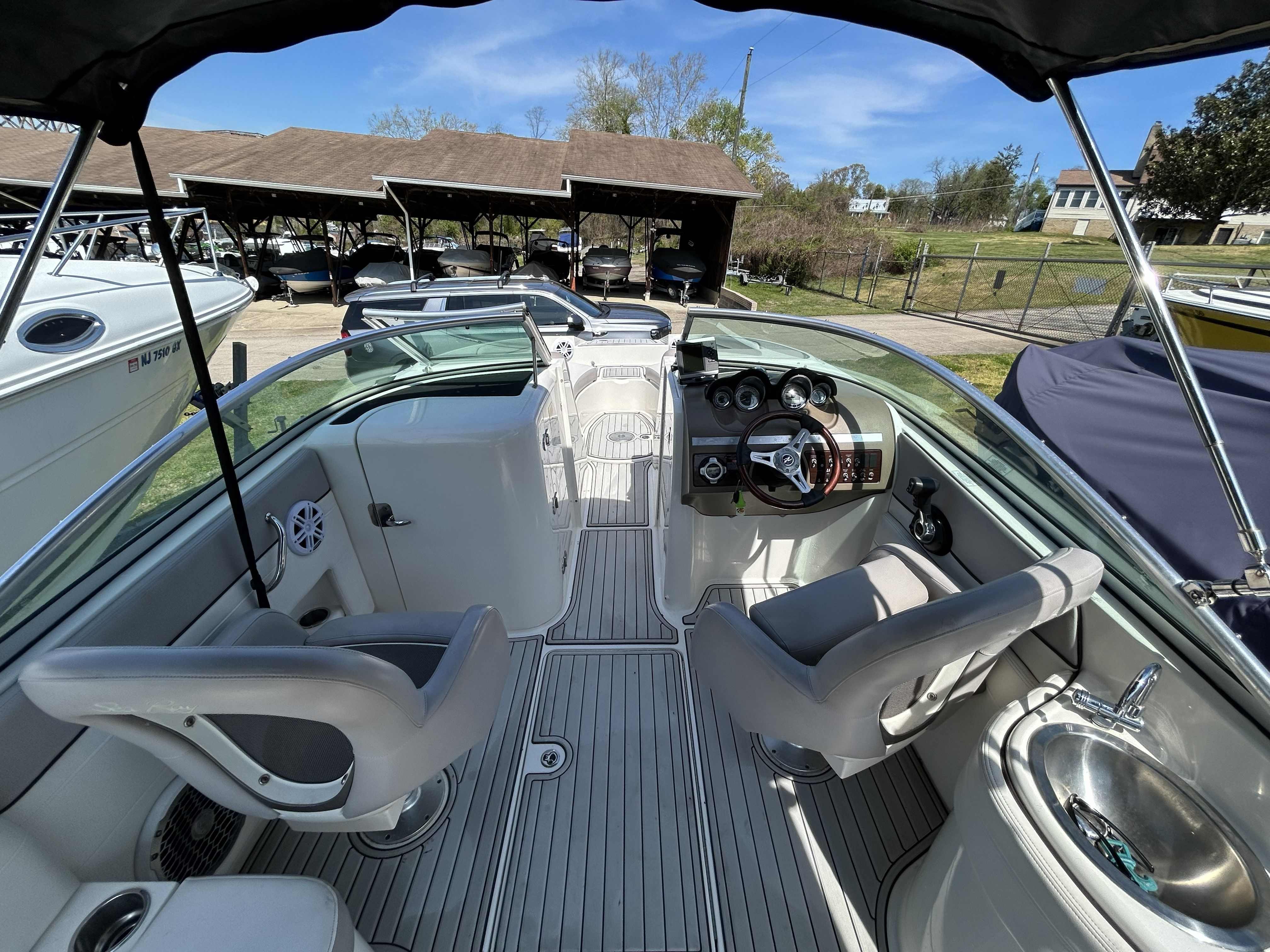2011 Sea Ray Sunde - 7