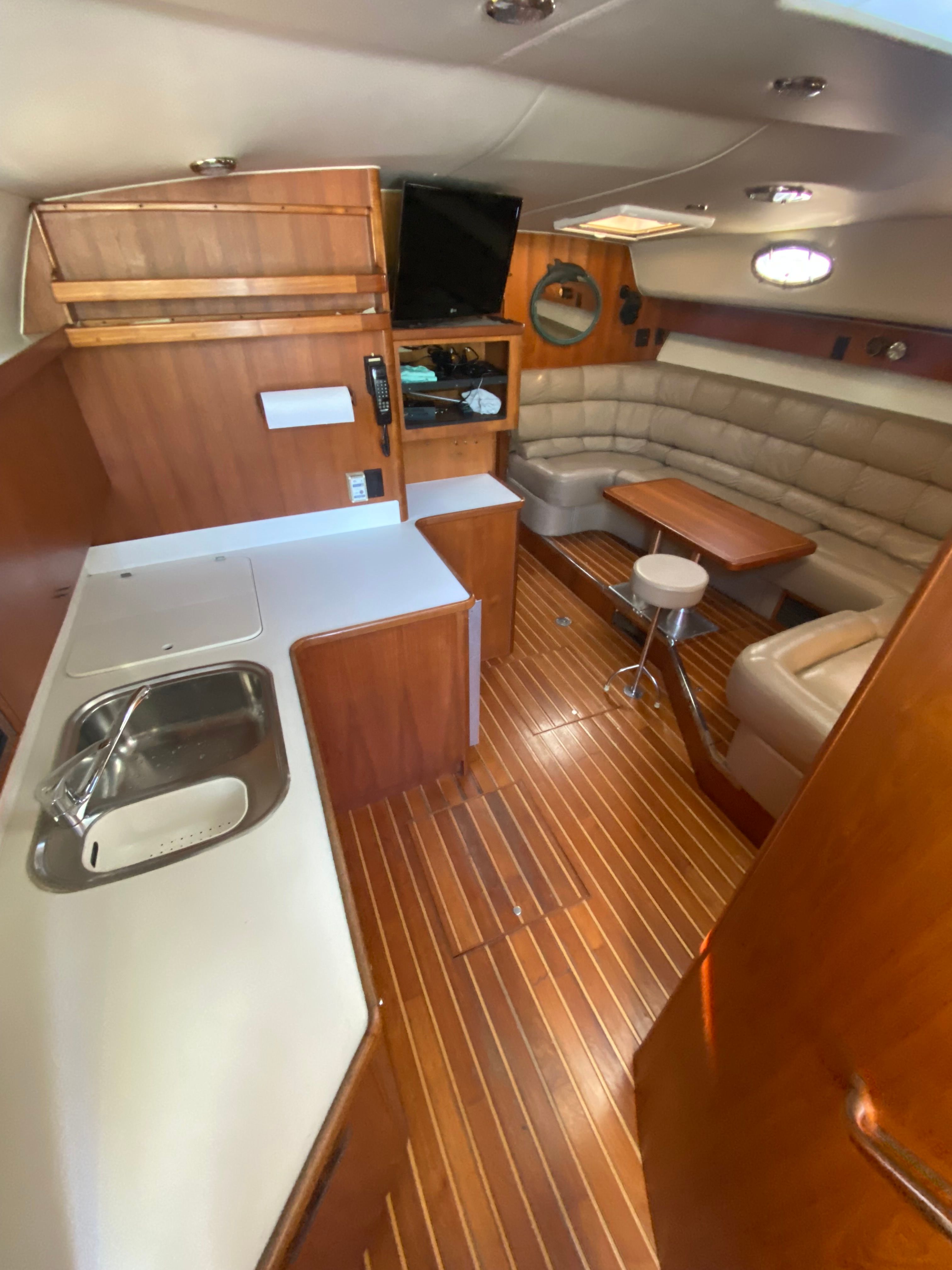 1996 Tiara Yachts 4000 Express - 13