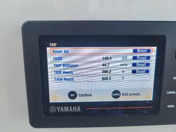 Yamaha display showing trip data on a 2021 NauticStar 2302 Legacy boat.