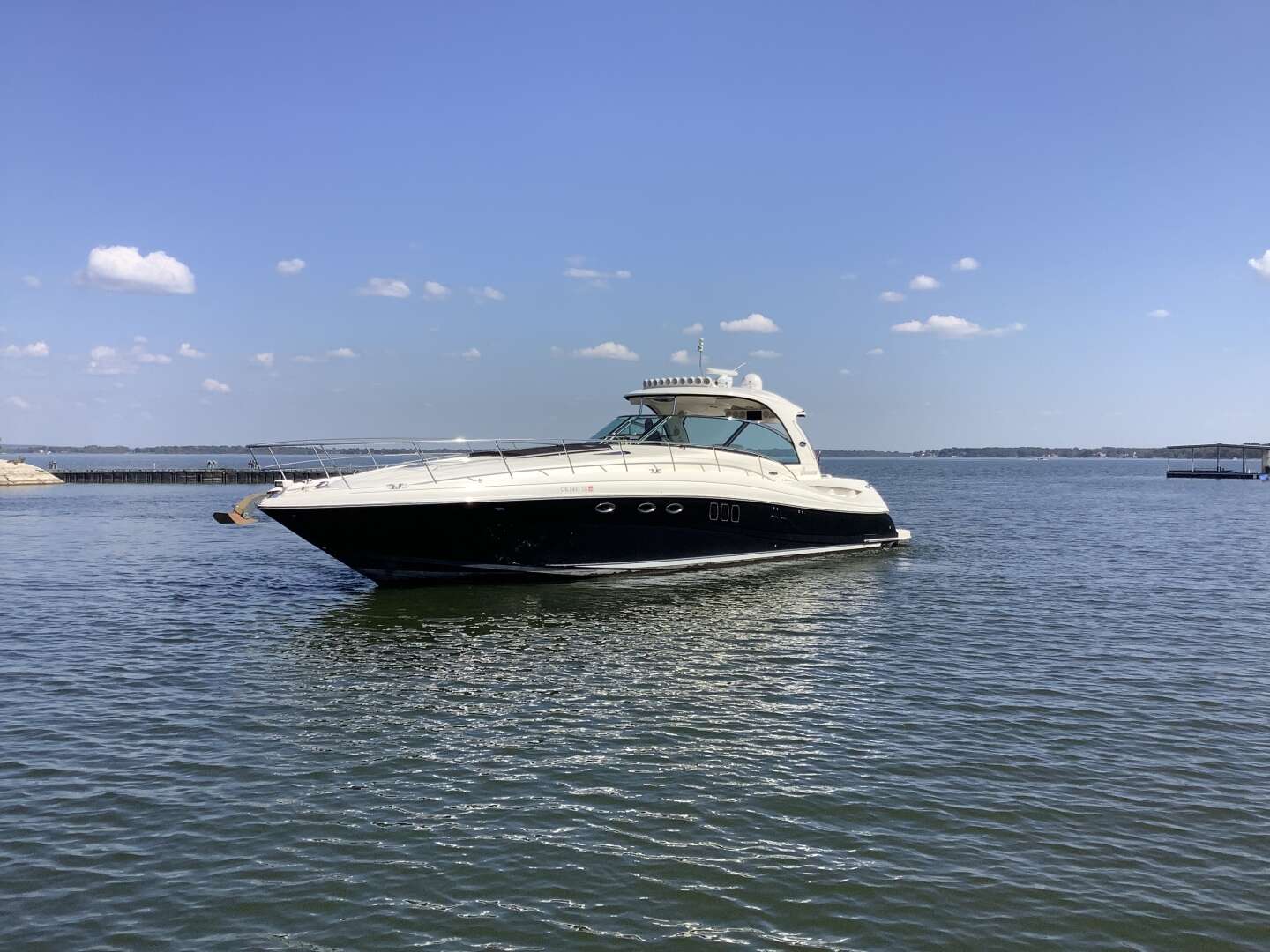 2007 Sea Ray 52 SUNDANCER - Image 4