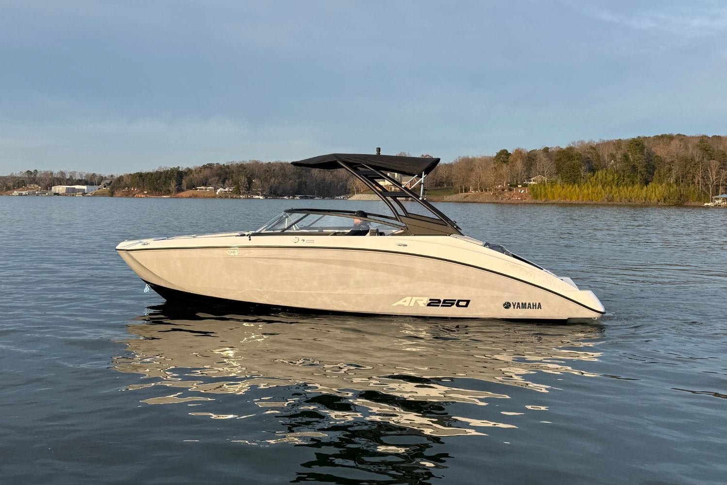 2026 Yamaha Boats AR250