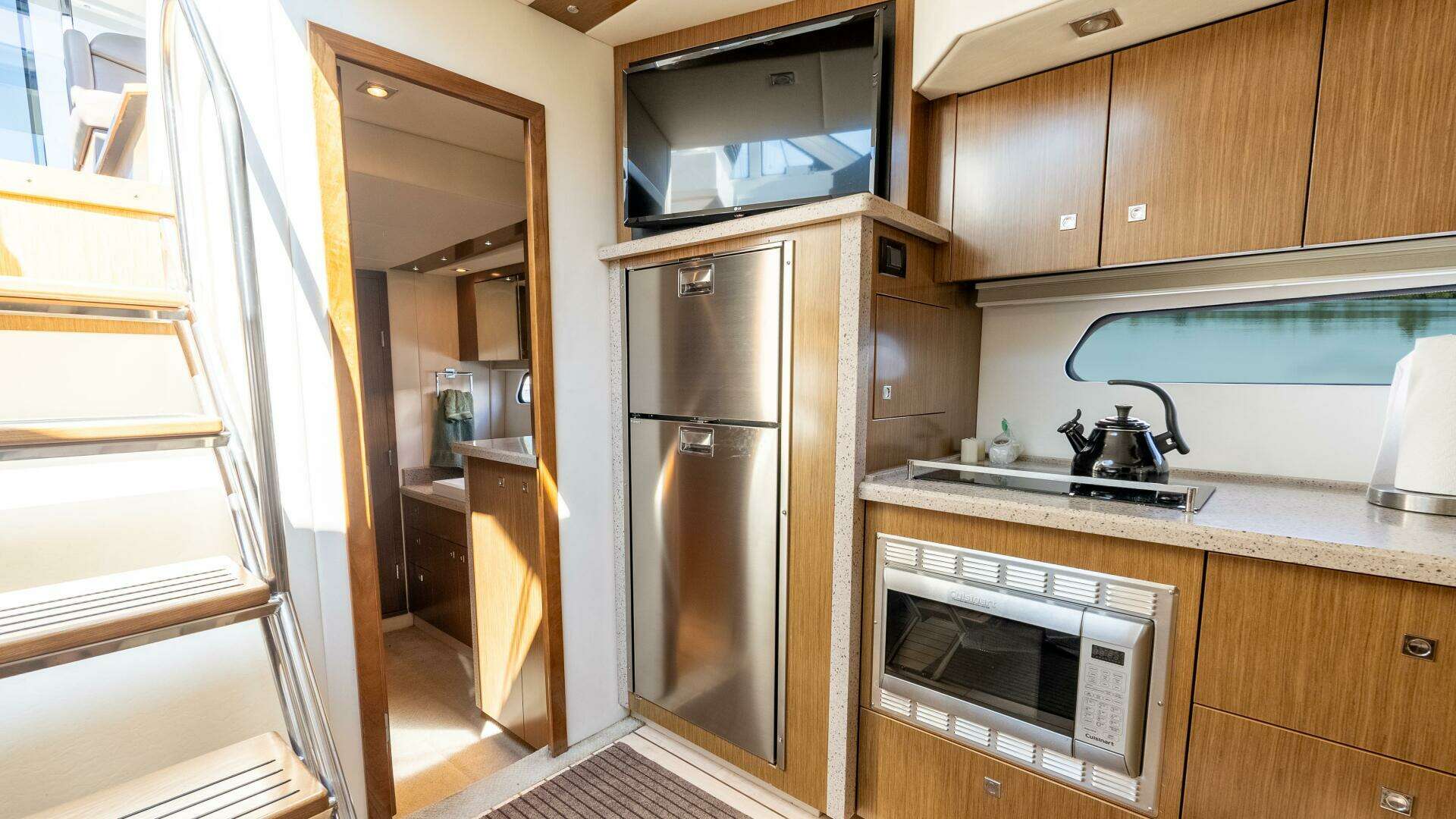 2013 Cruisers 48 Cantius - Image 30