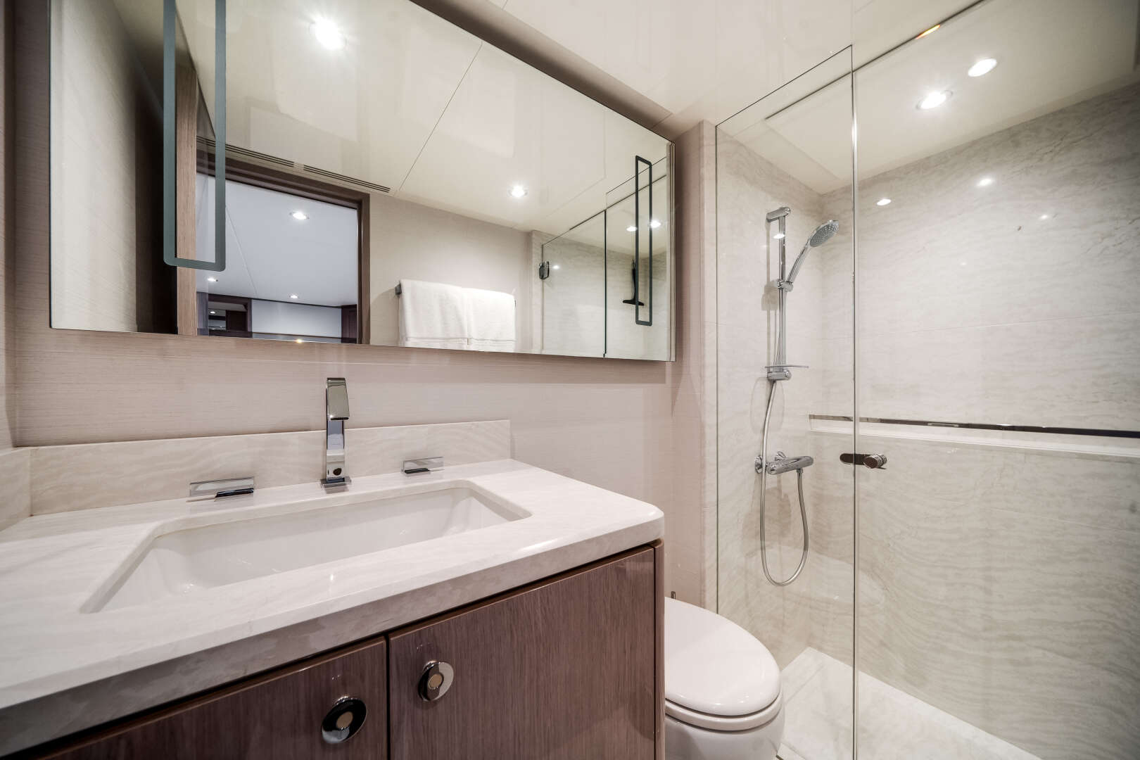 2022 Ocean Alexander 32L - Image 48